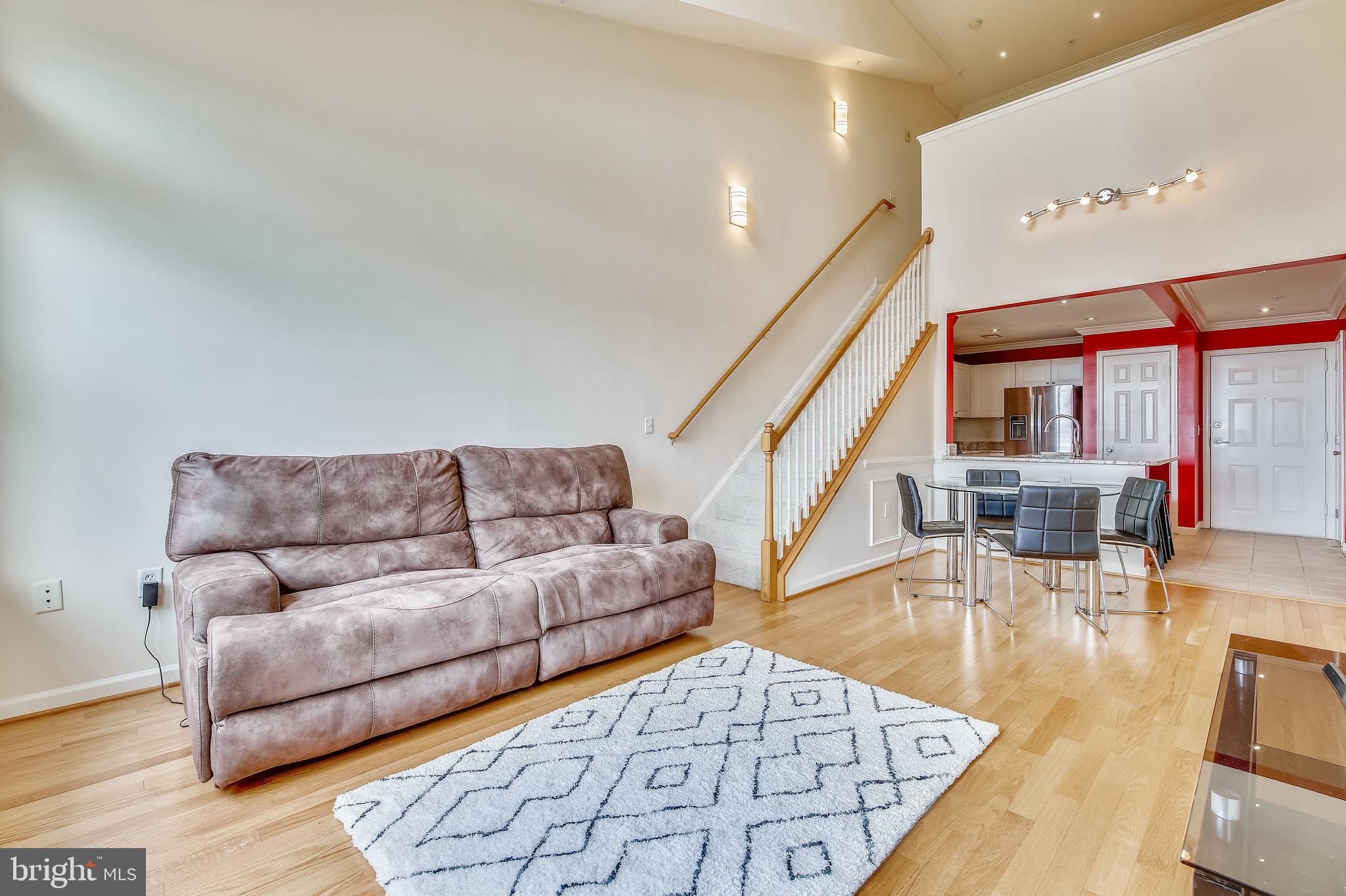 THE COLONNADE AT KENTLANDS - Residential