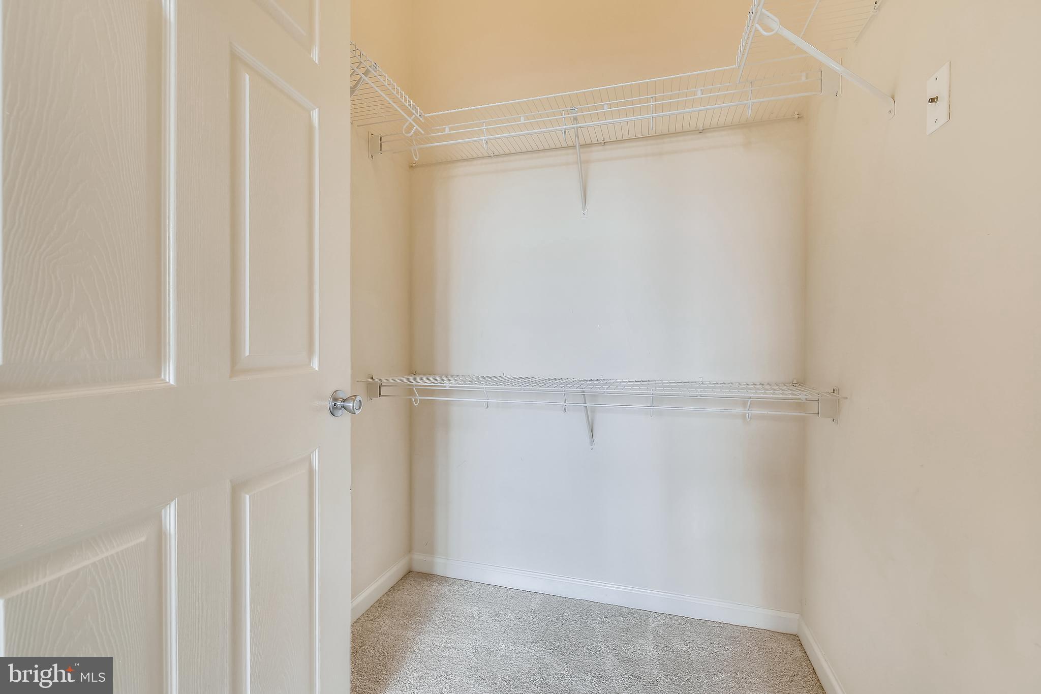 THE COLONNADE AT KENTLANDS - Residential