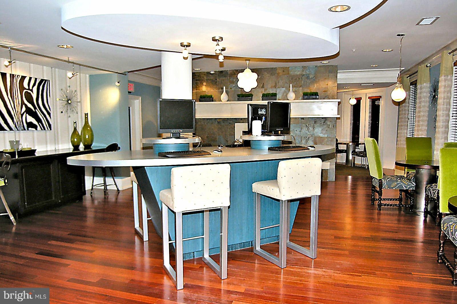 THE COLONNADE AT KENTLANDS - Residential