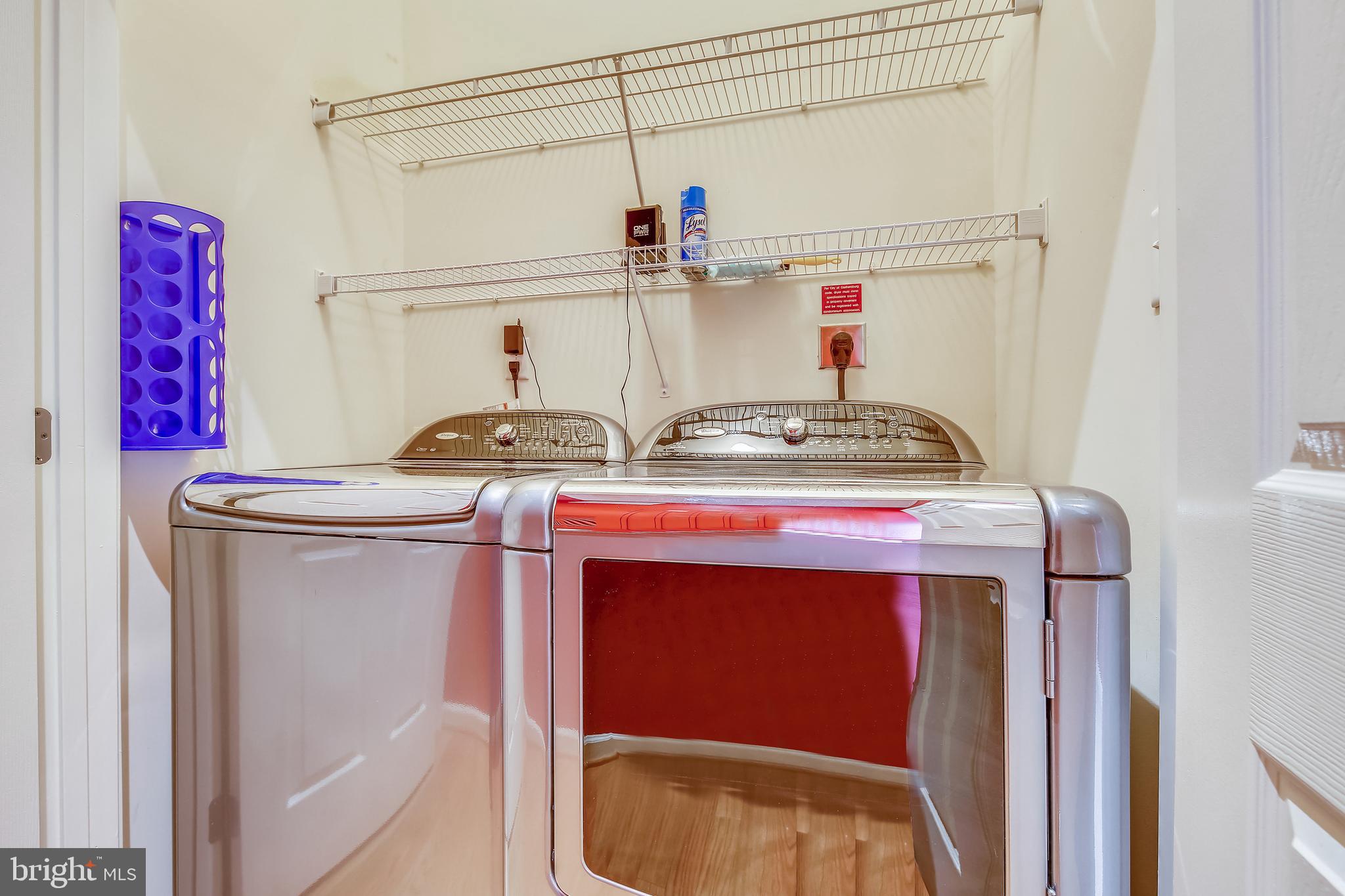 THE COLONNADE AT KENTLANDS - Residential