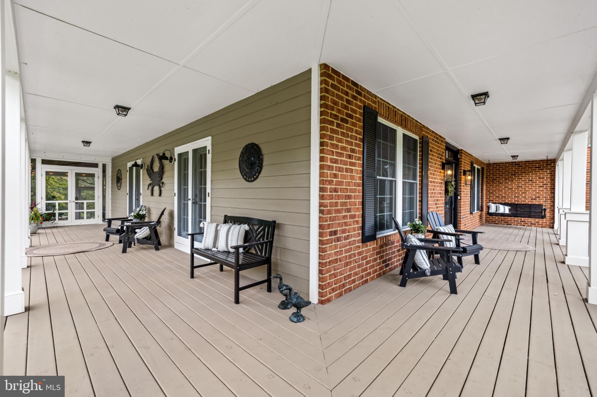 10 DEER CREEK COURT