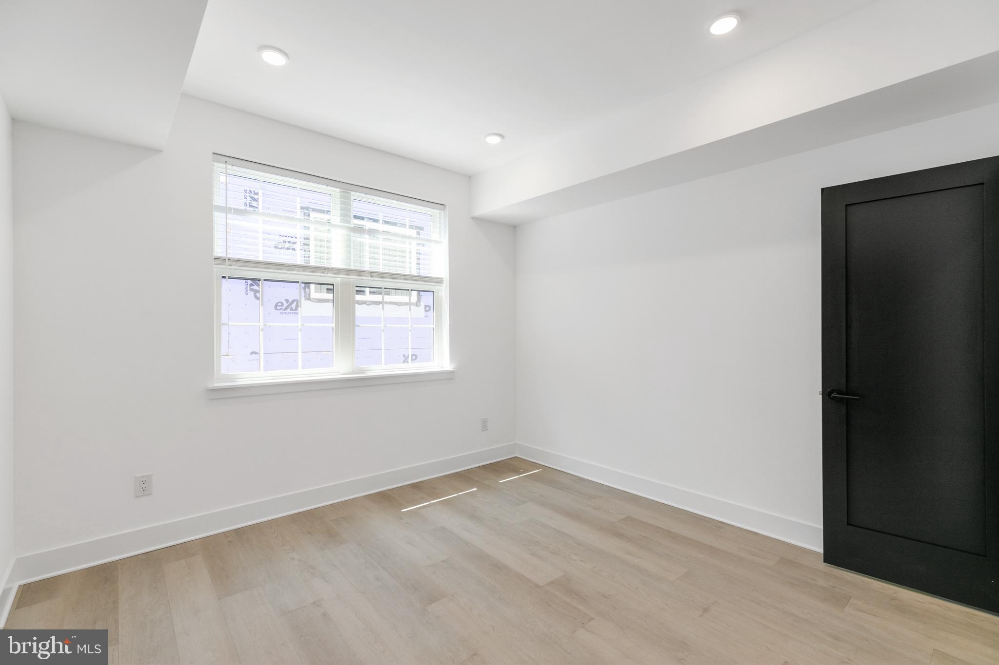 3045 RICHMOND STREET 306