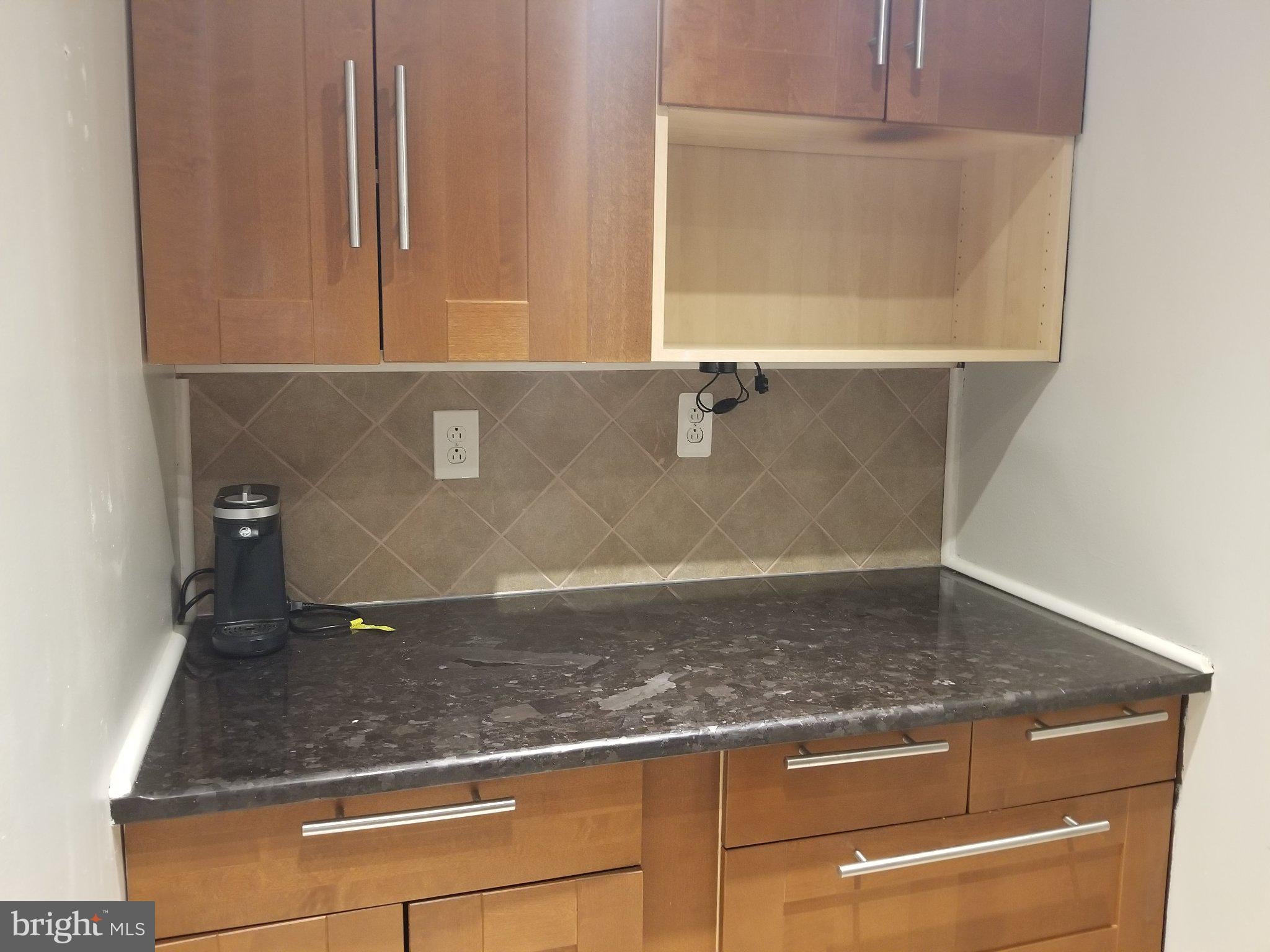 1011 ARLINGTON BOULEVARD 508