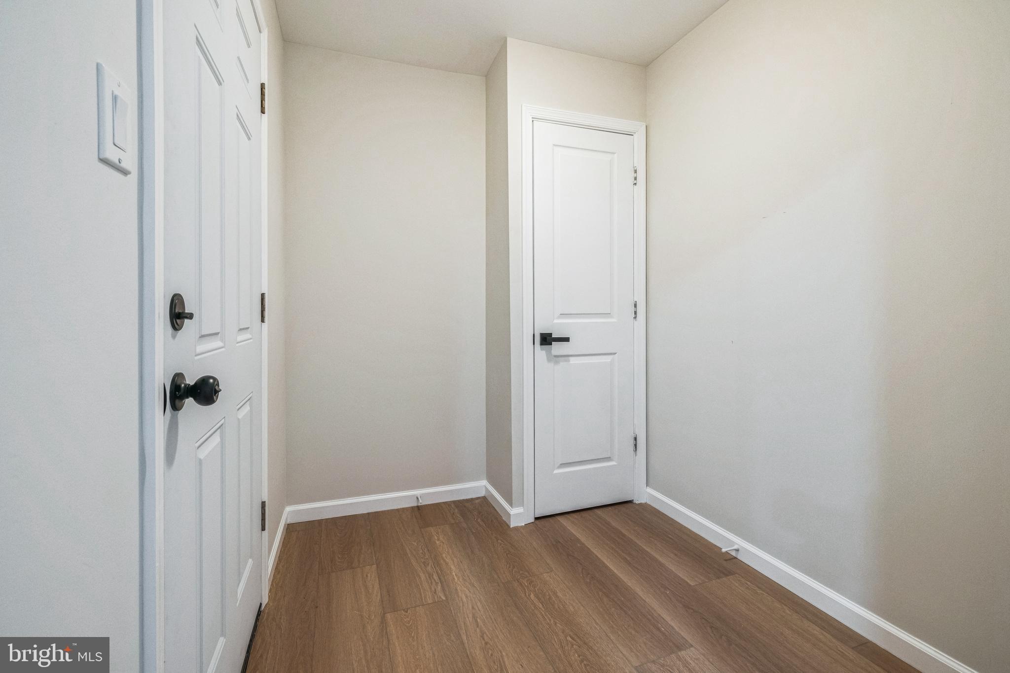 INDIAN VAL MDWS - Residential