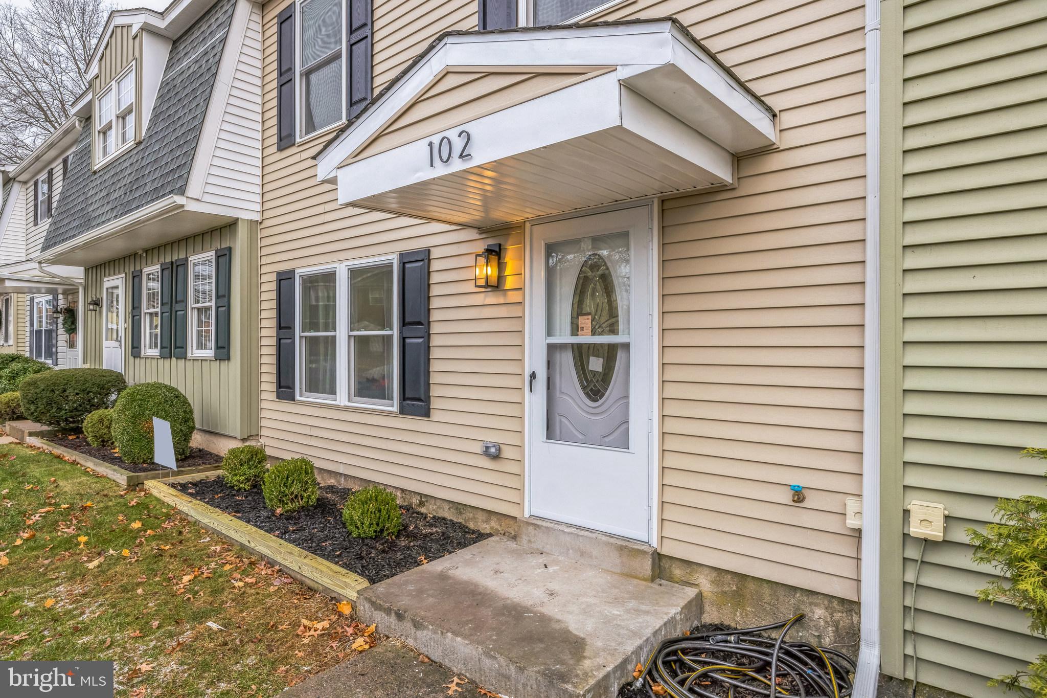 INDIAN VAL MDWS - Residential