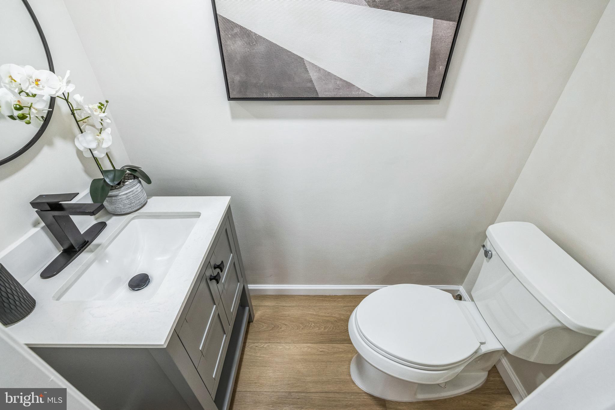 INDIAN VAL MDWS - Residential