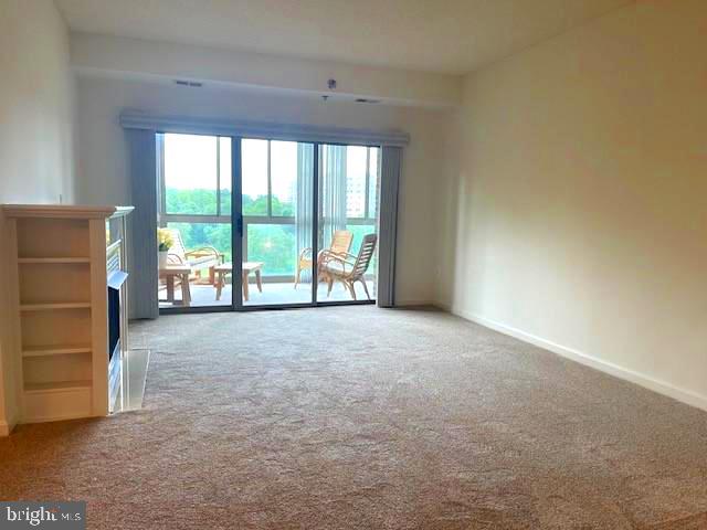 LEISURE WORLD - Residential