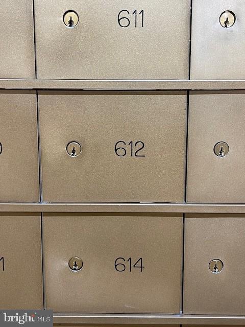 LEISURE WORLD - Residential