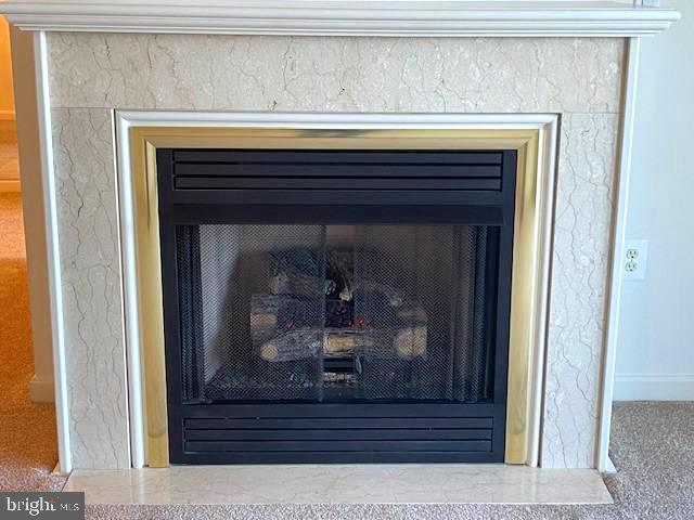 LEISURE WORLD - Residential