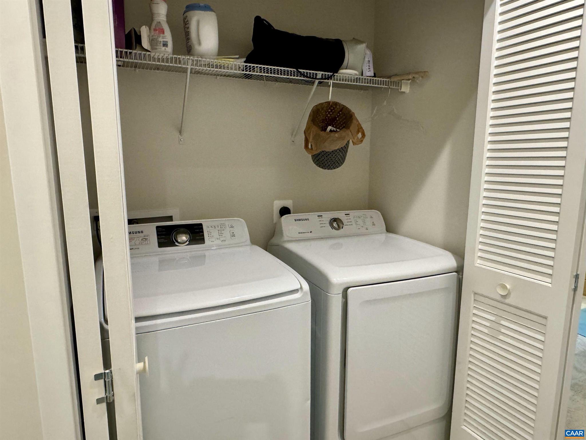 FOREST LAKES - Residential Lease