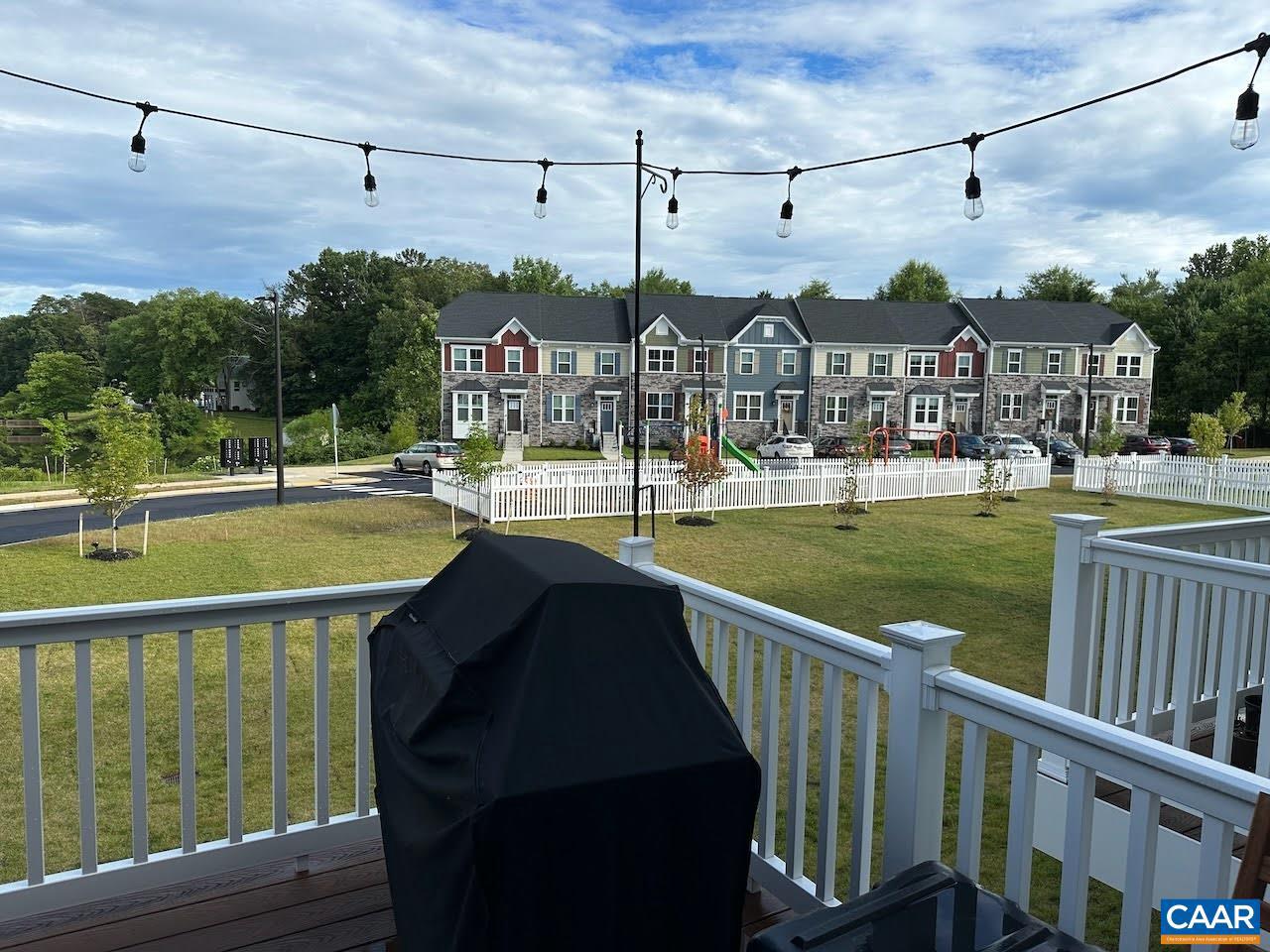 FOREST LAKES - Residential Lease