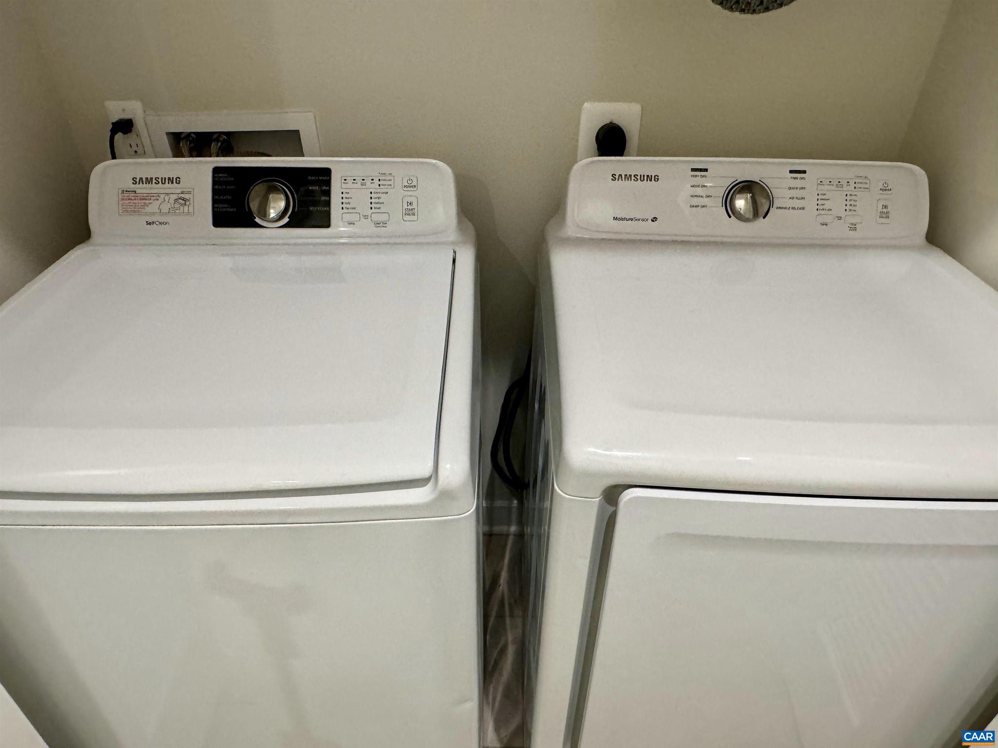 FOREST LAKES - Residential Lease