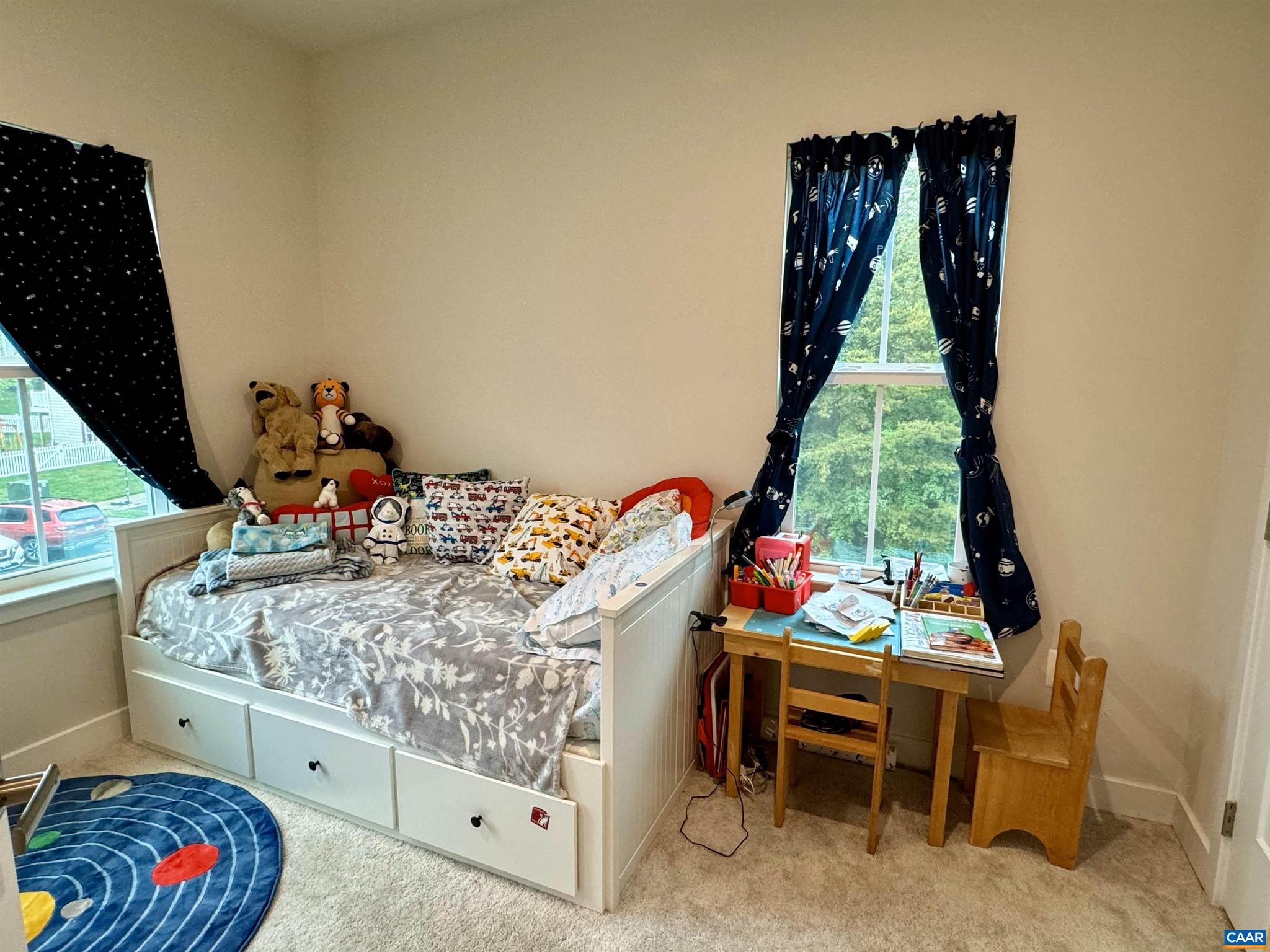 FOREST LAKES - Residential Lease