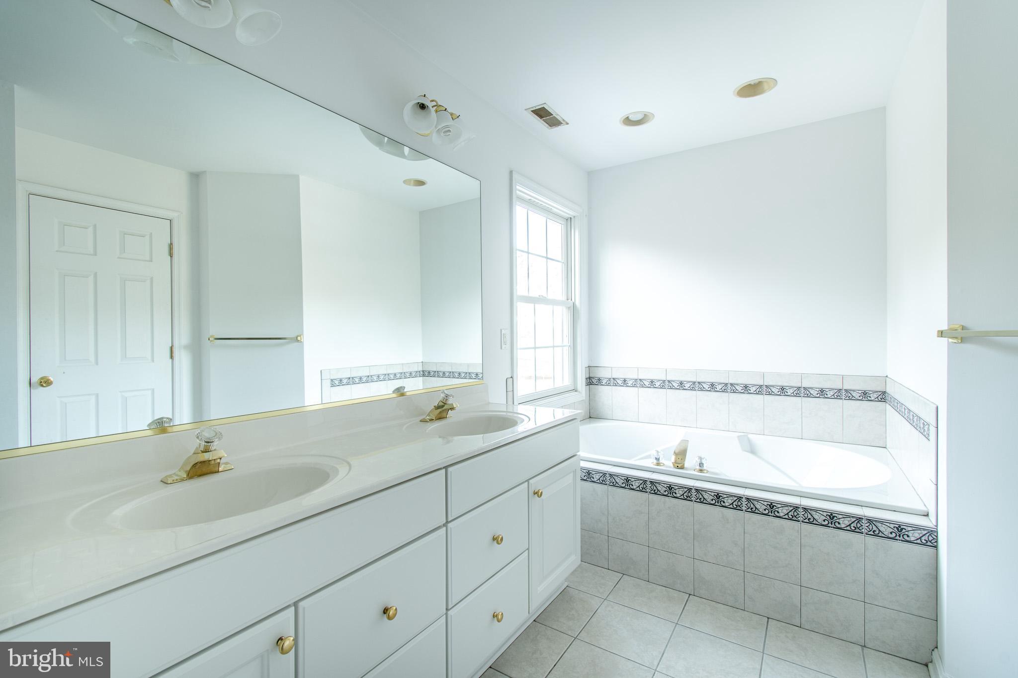 8800 ROUNDHOUSE CIRCLE