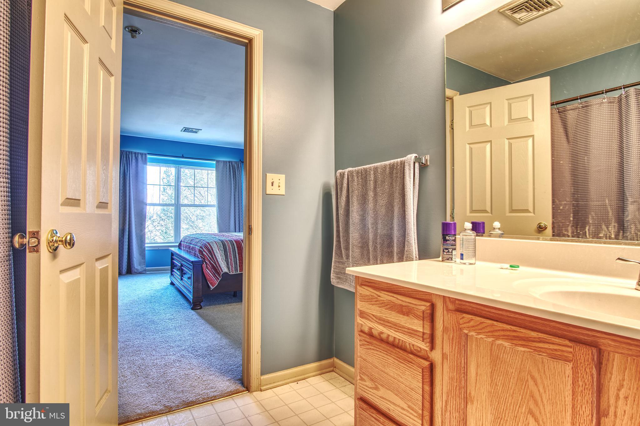 MAYAPPLE - Residential