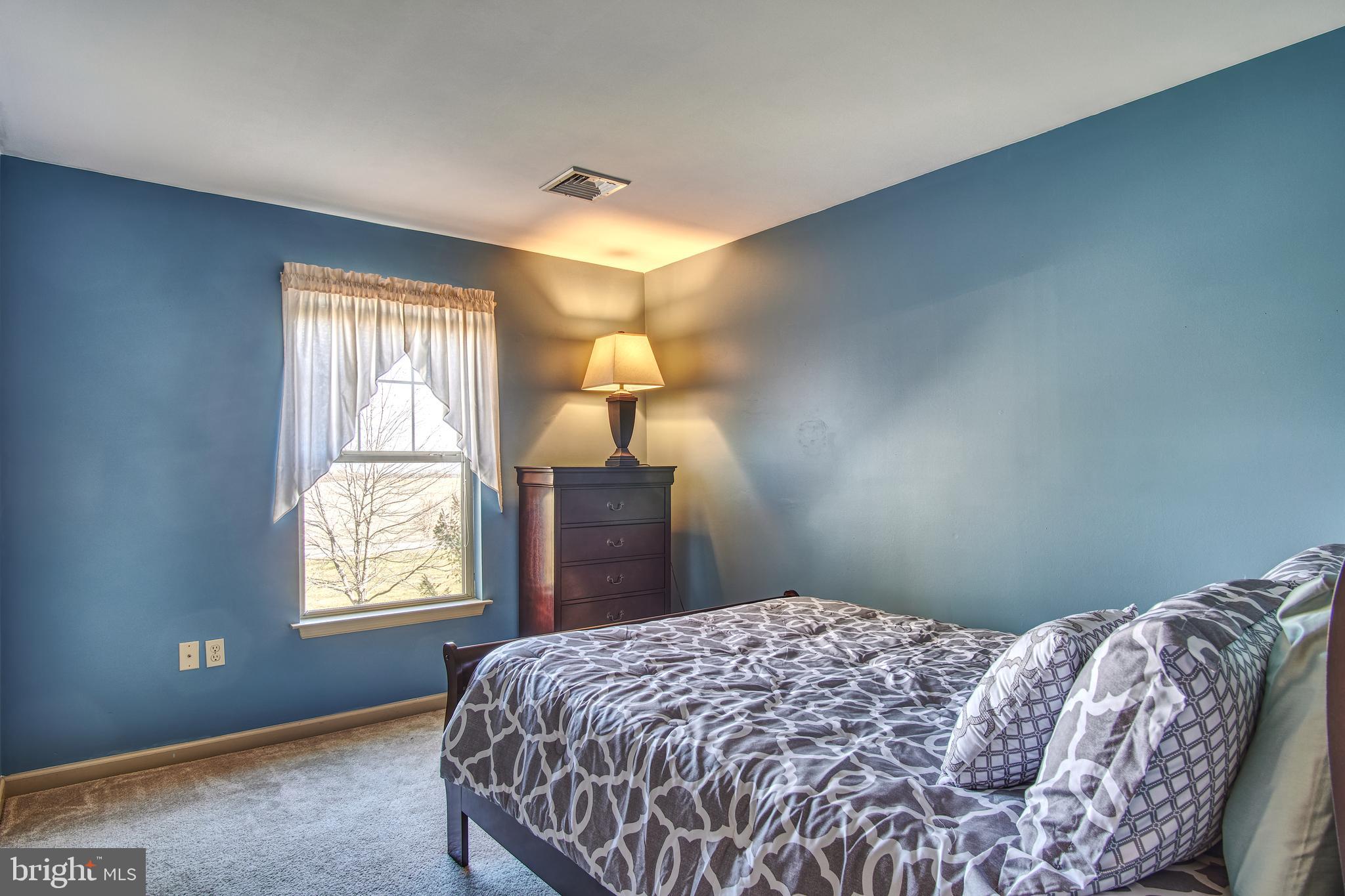 MAYAPPLE - Residential