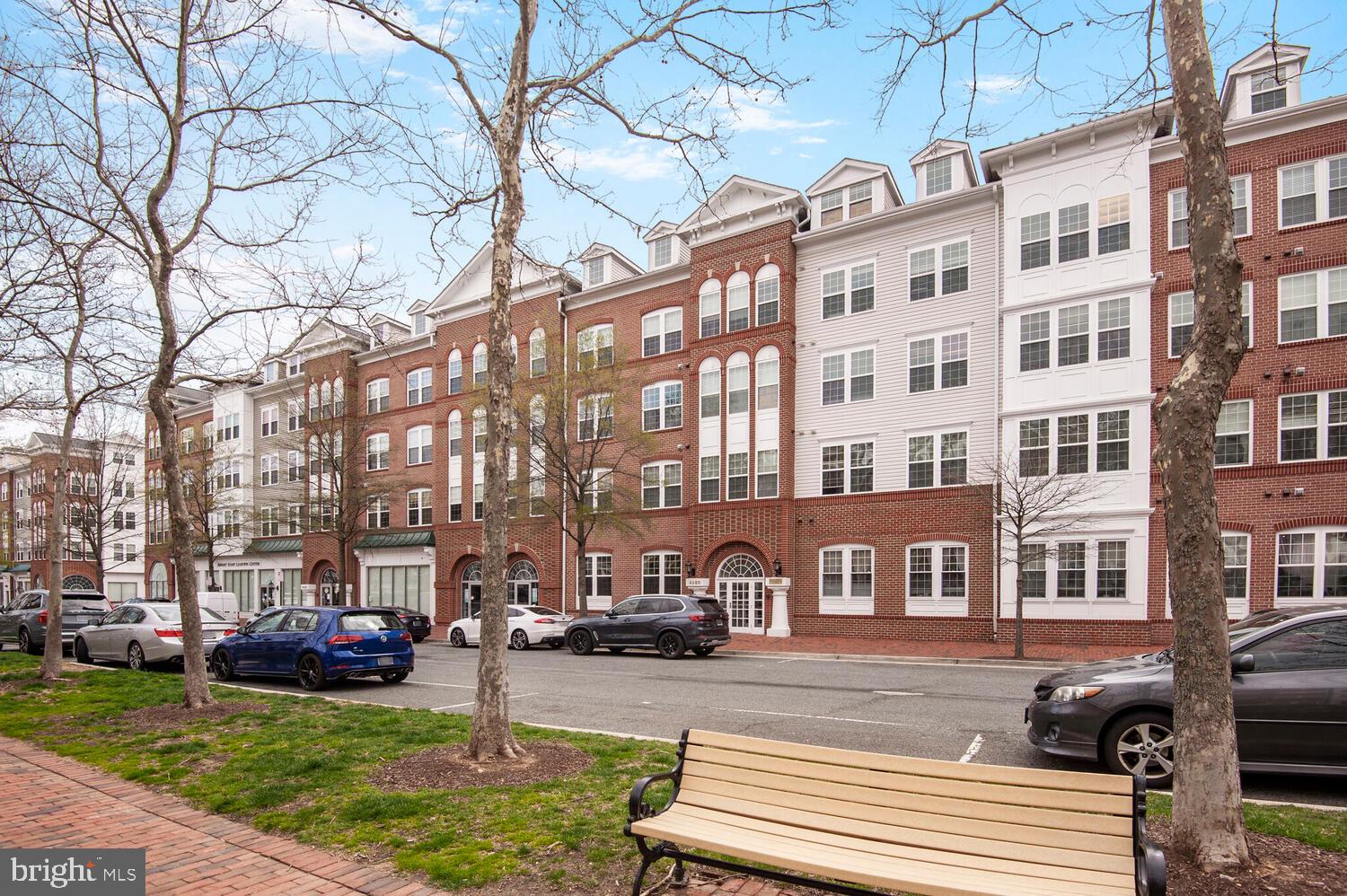 MAIN STREET - Residential Lease