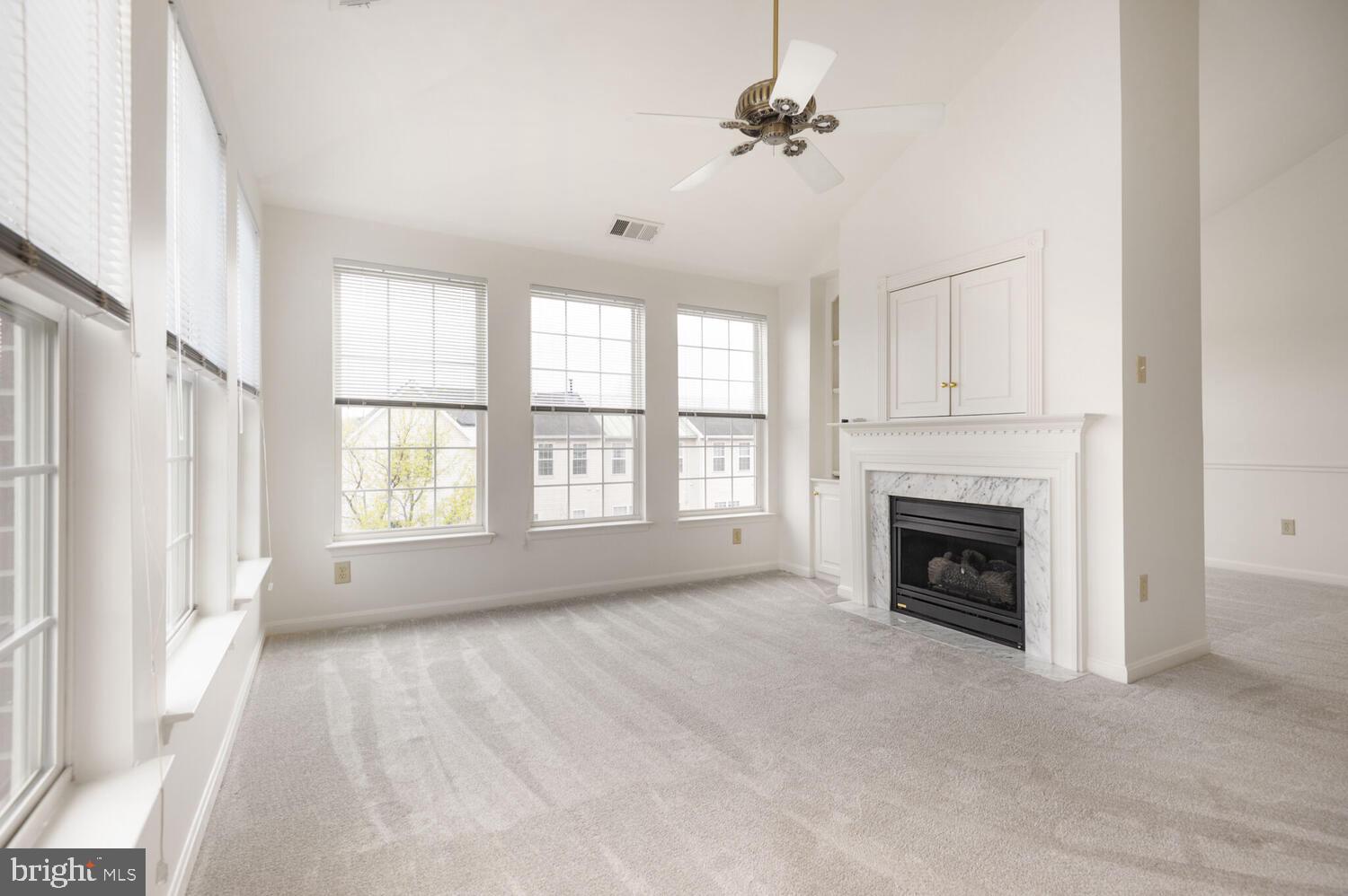 MAIN STREET - Residential Lease