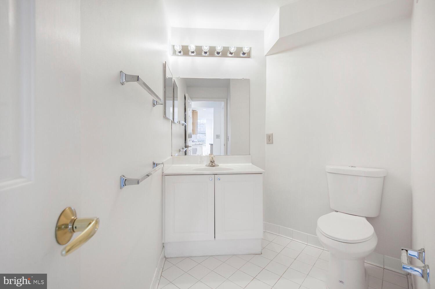 MAIN STREET - Residential Lease