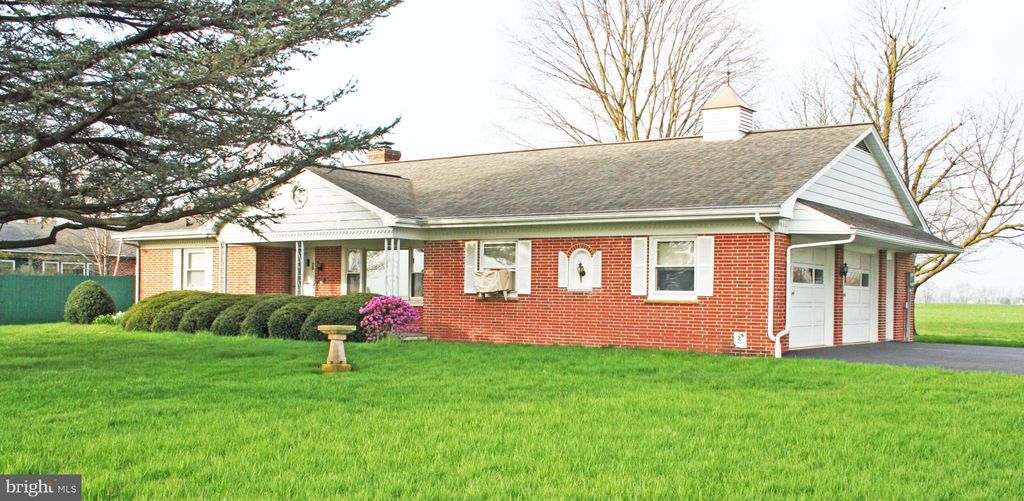 Photo of 1422 Lancaster Road, MANHEIM, PA 17545 (MLS # PALA2086950)