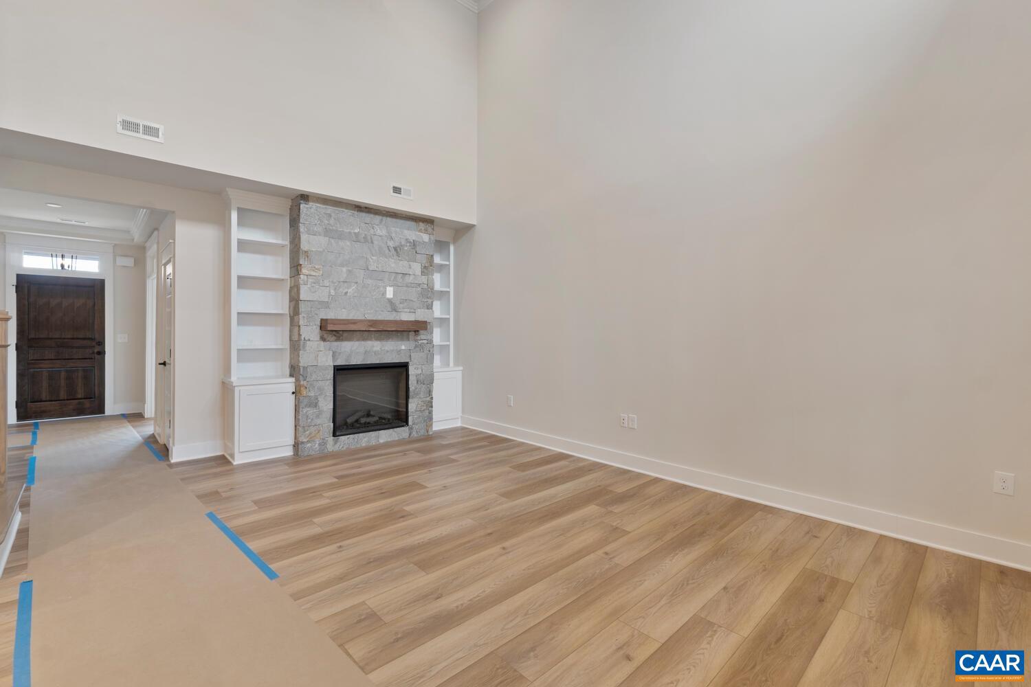 OLD TRAIL - Residential