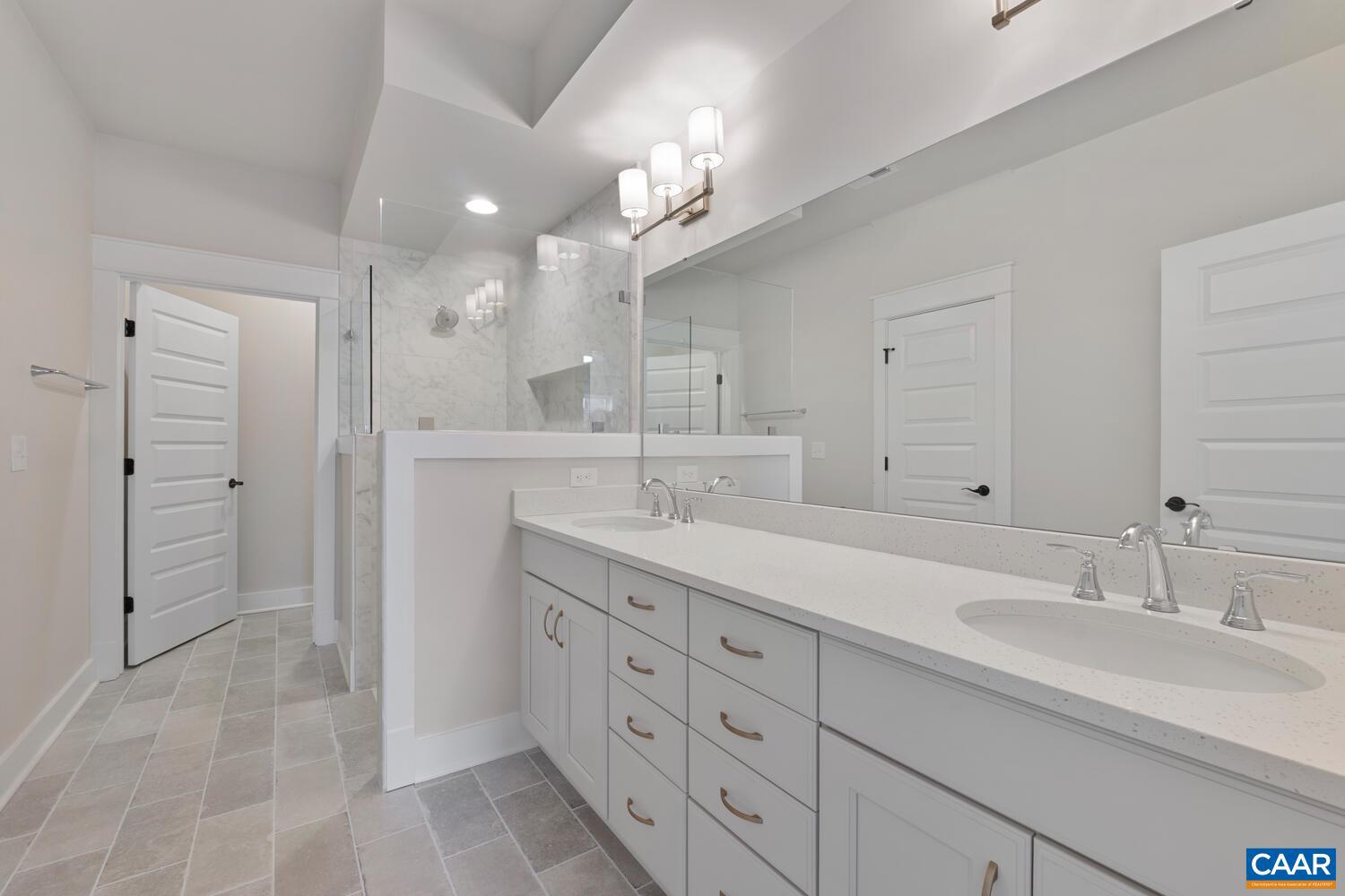 OLD TRAIL - Residential