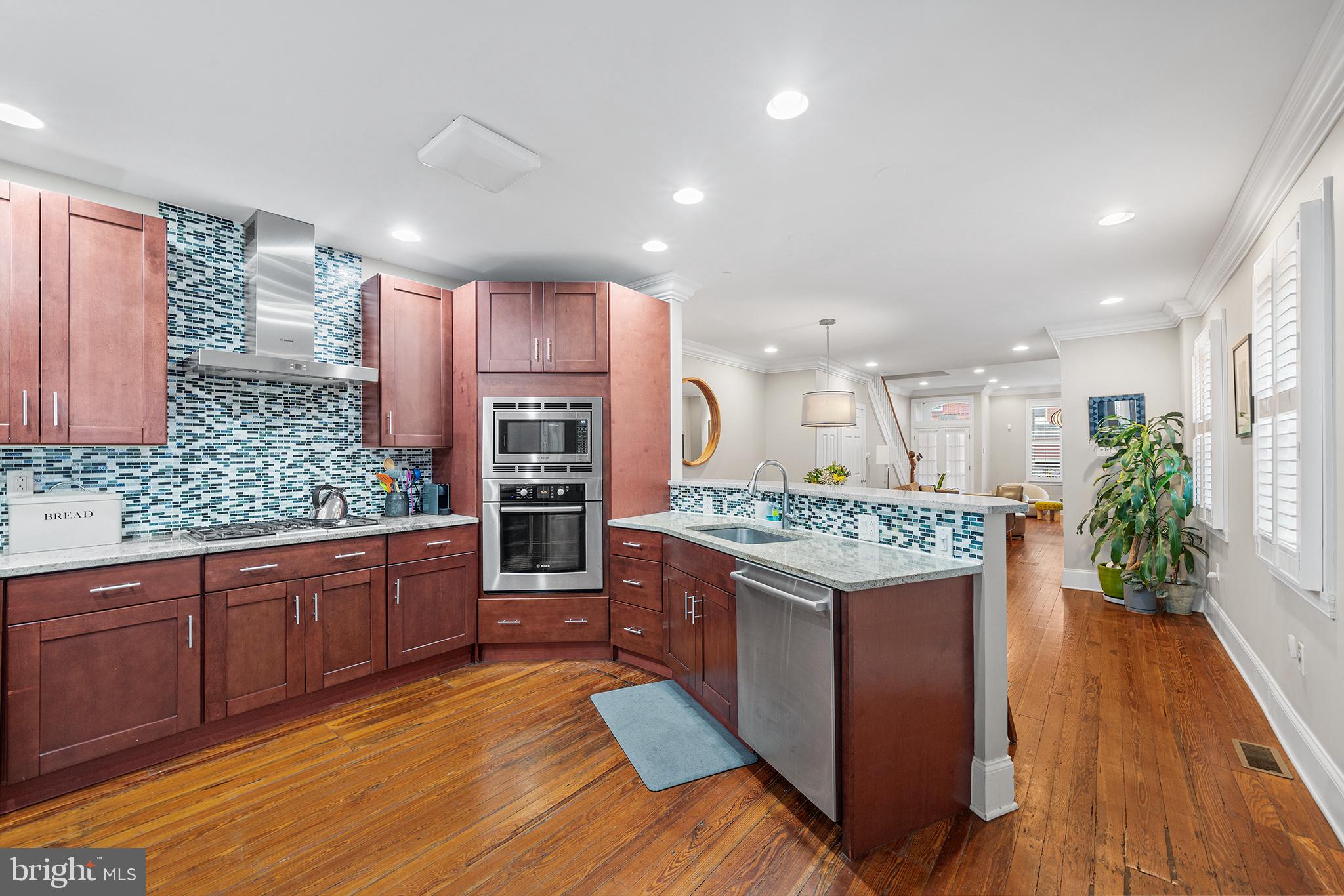 ART MUSEUM AREA - Residential