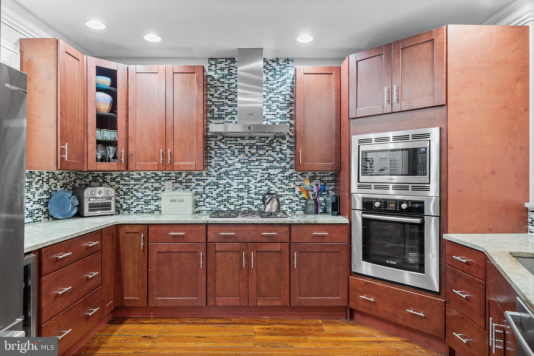 ART MUSEUM AREA - Residential