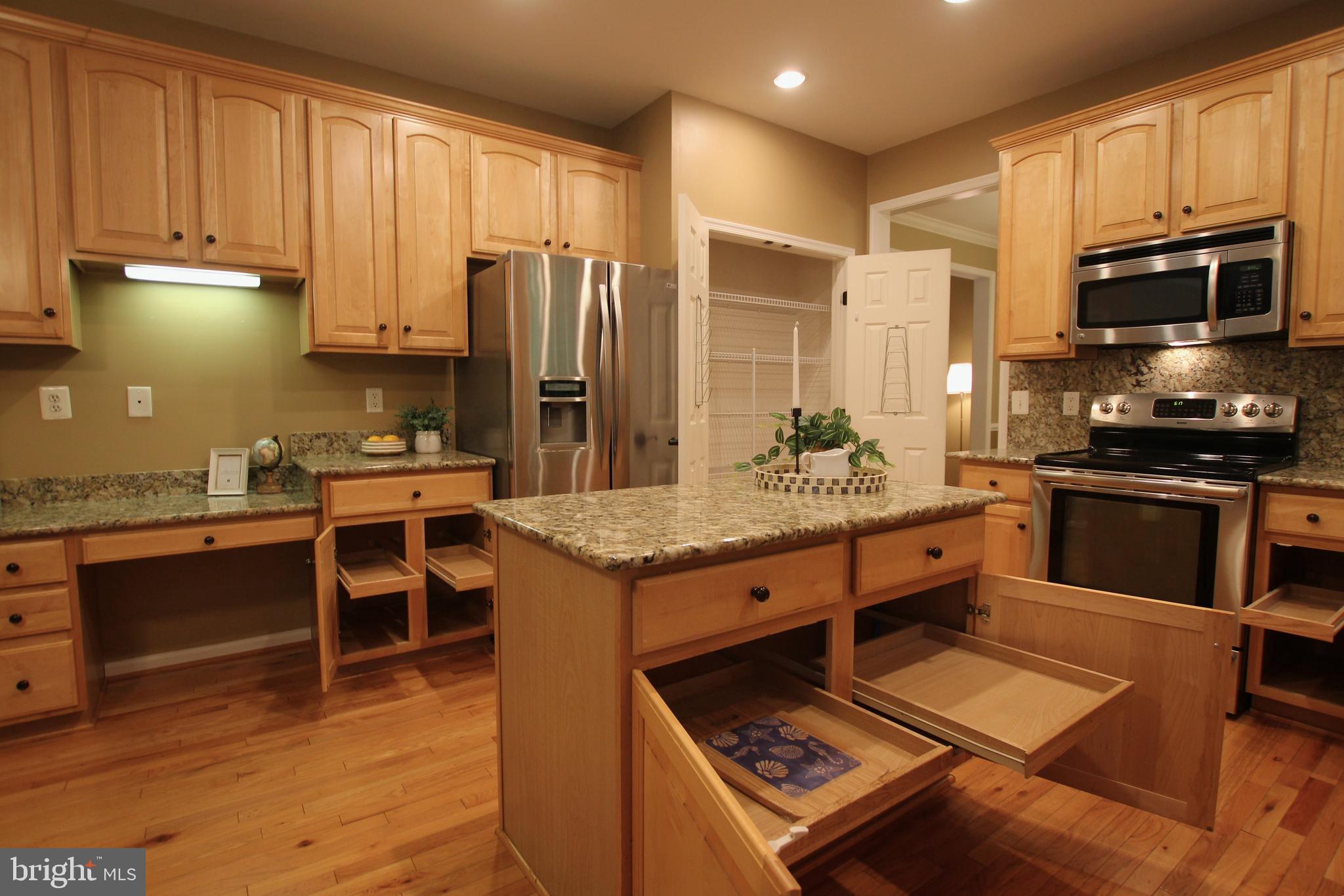 DAWSON LANDING - Residential