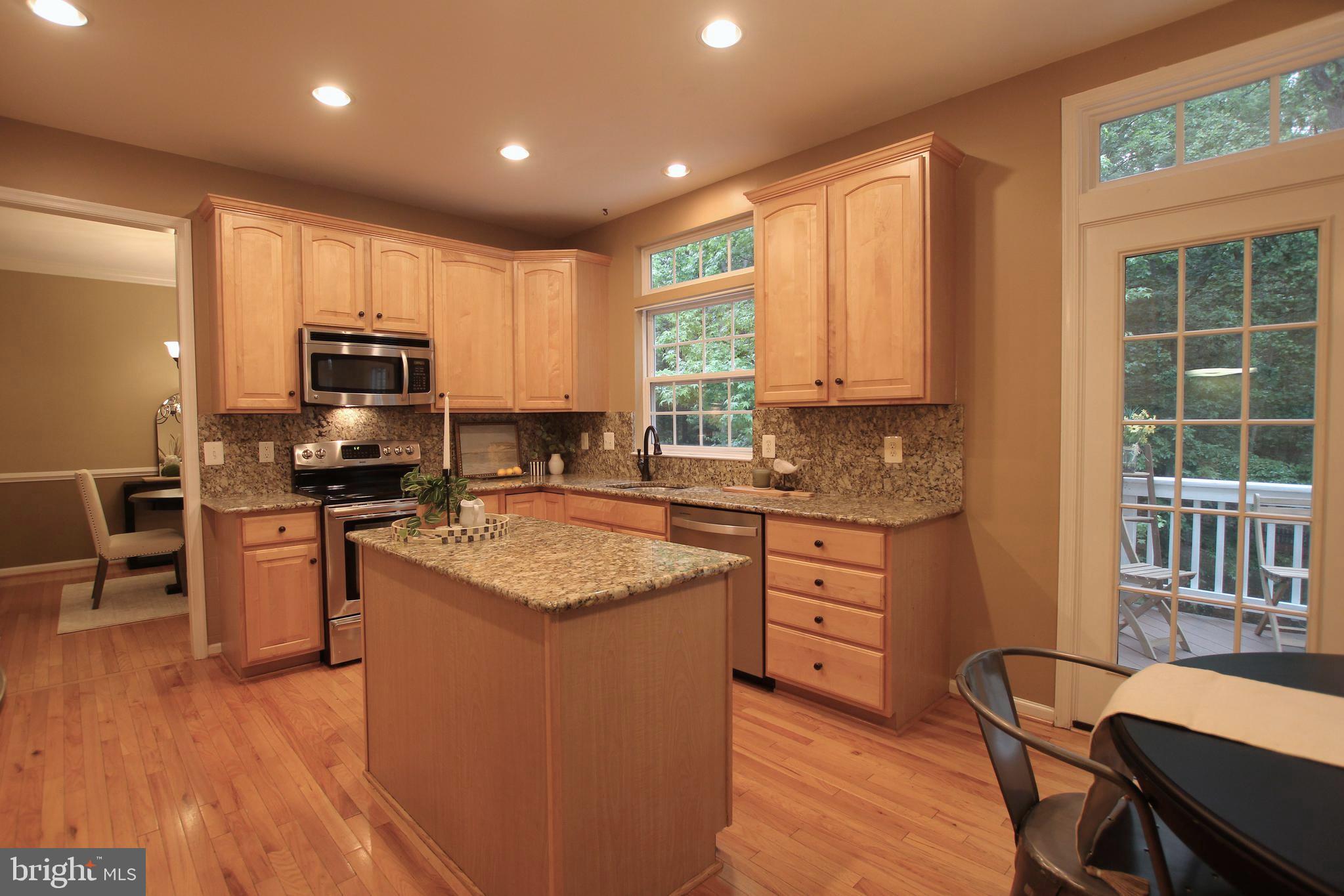 DAWSON LANDING - Residential