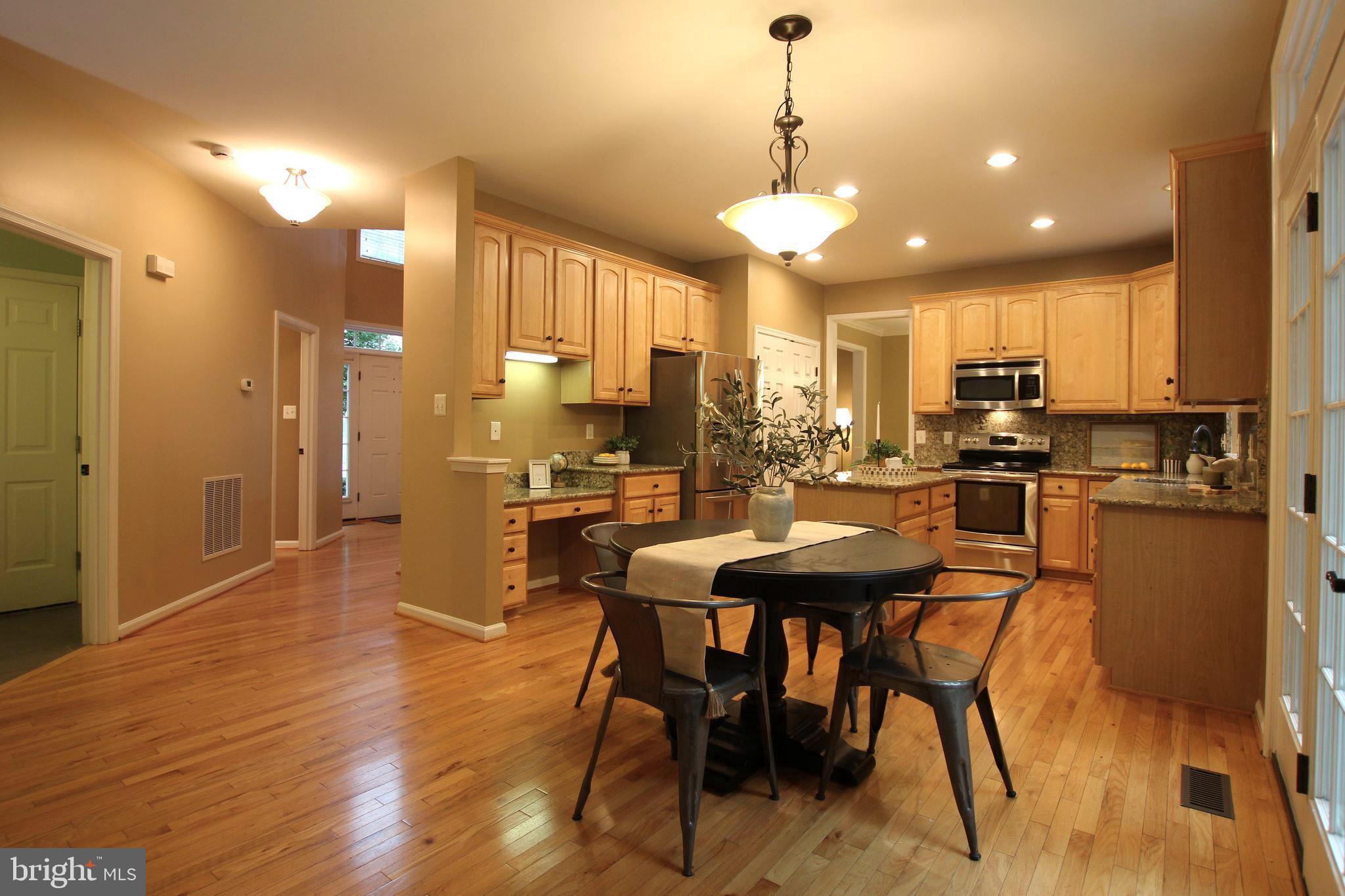 DAWSON LANDING - Residential