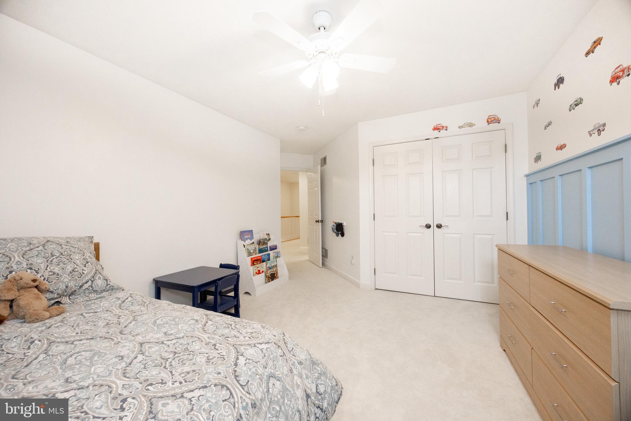 LIBERTY SQUARE - Residential