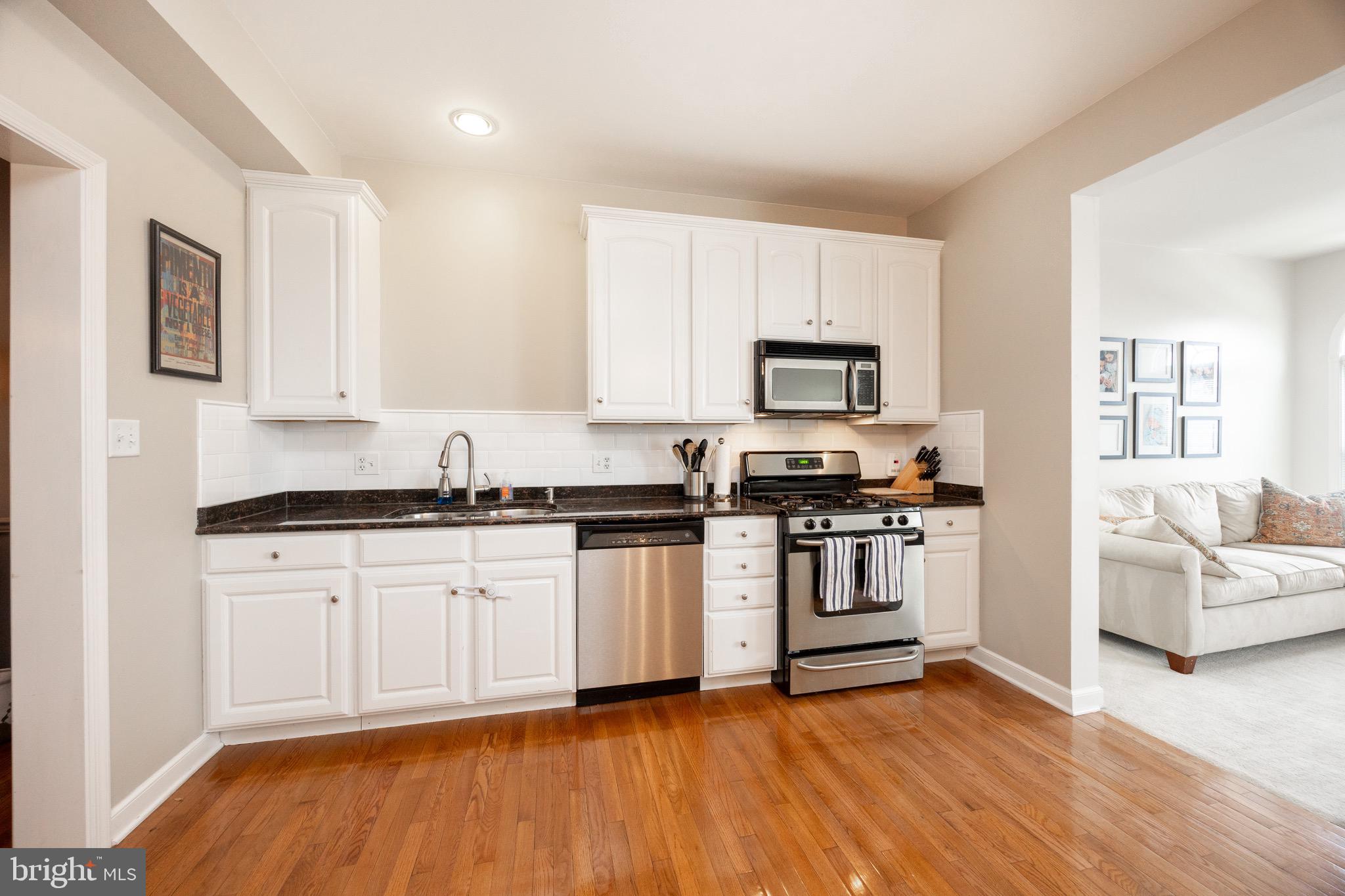 LIBERTY SQUARE - Residential