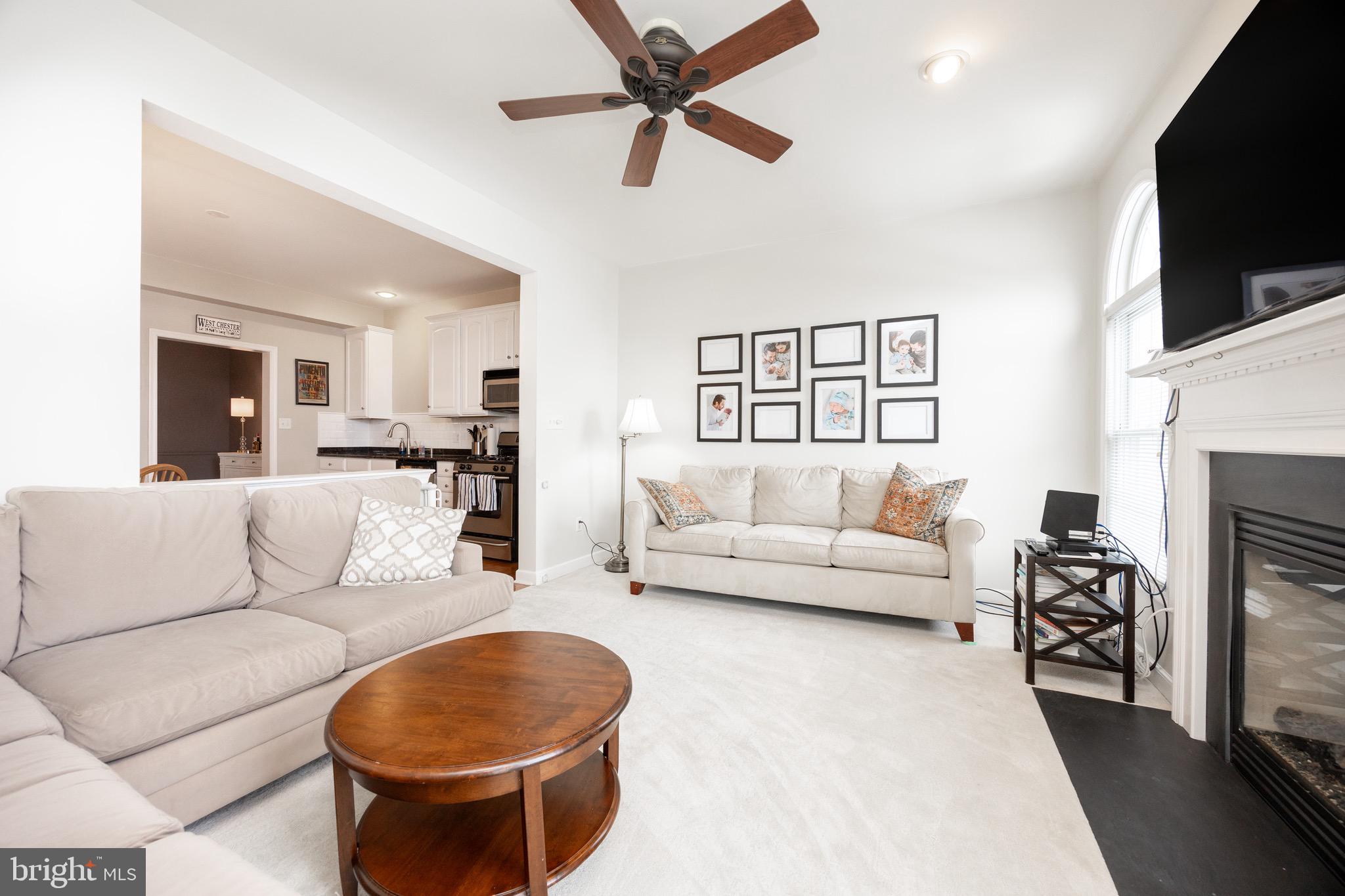 LIBERTY SQUARE - Residential