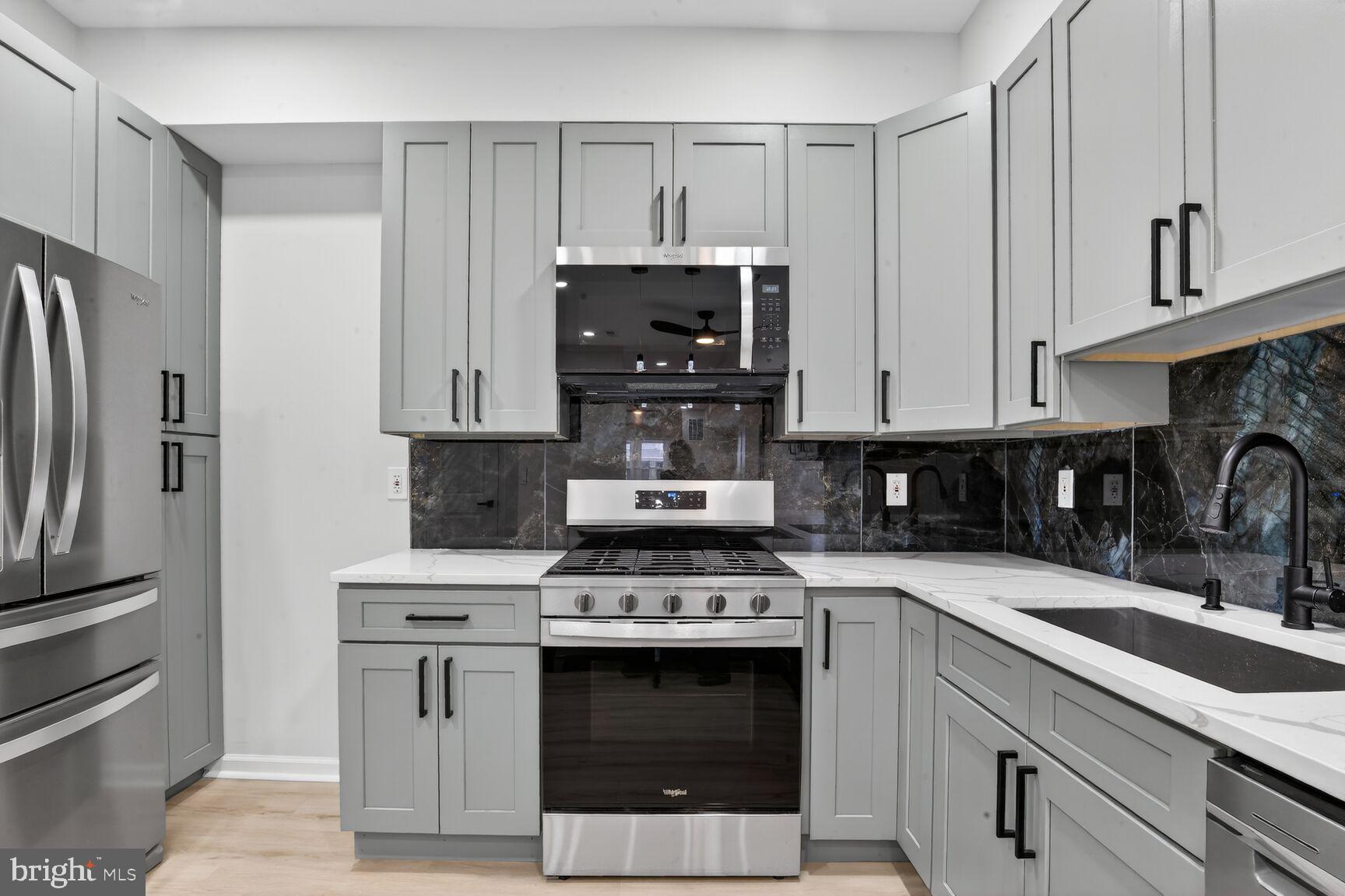 BROOKLYN - Residential