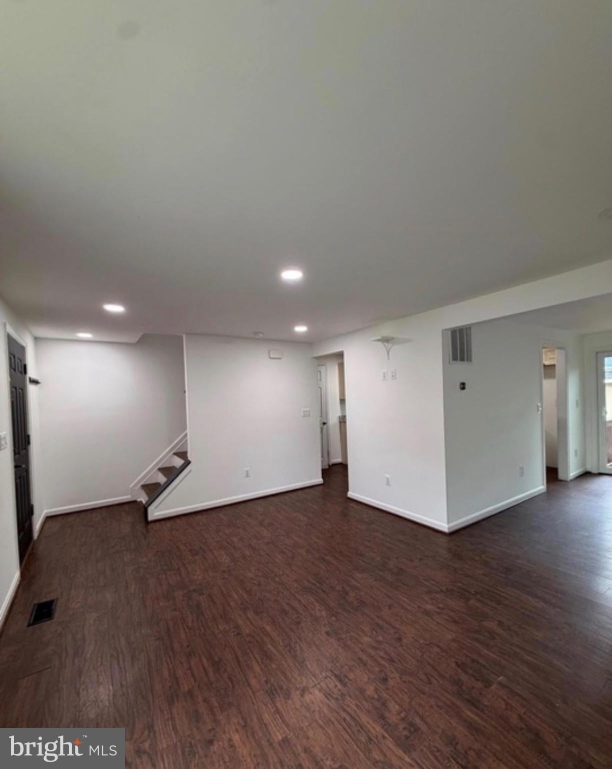 1358 RALEIGH DRIVE