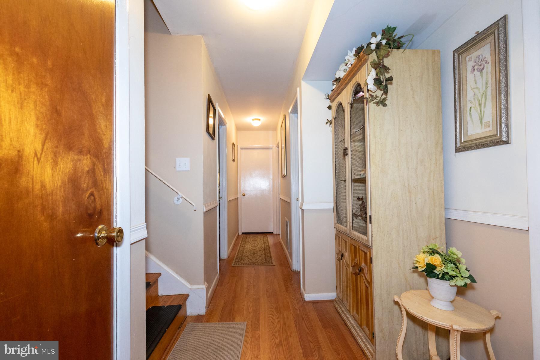 CHALET WOODS - Residential Lease