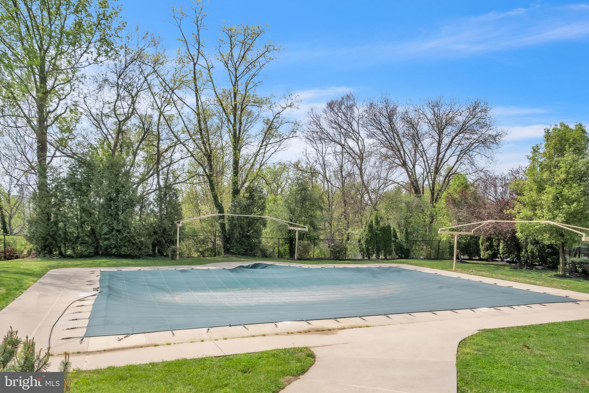 RADNOR HOUSE - Residential
