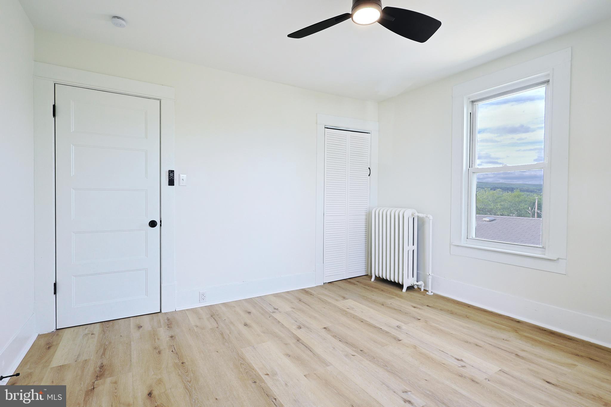 SOUTH END - Residential