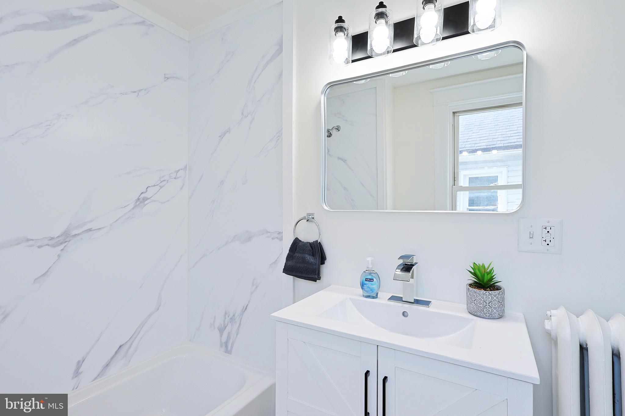 SOUTH END - Residential