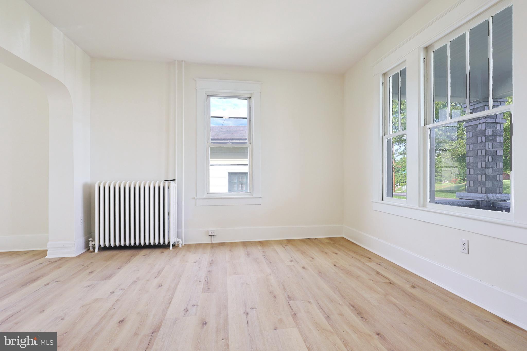 SOUTH END - Residential