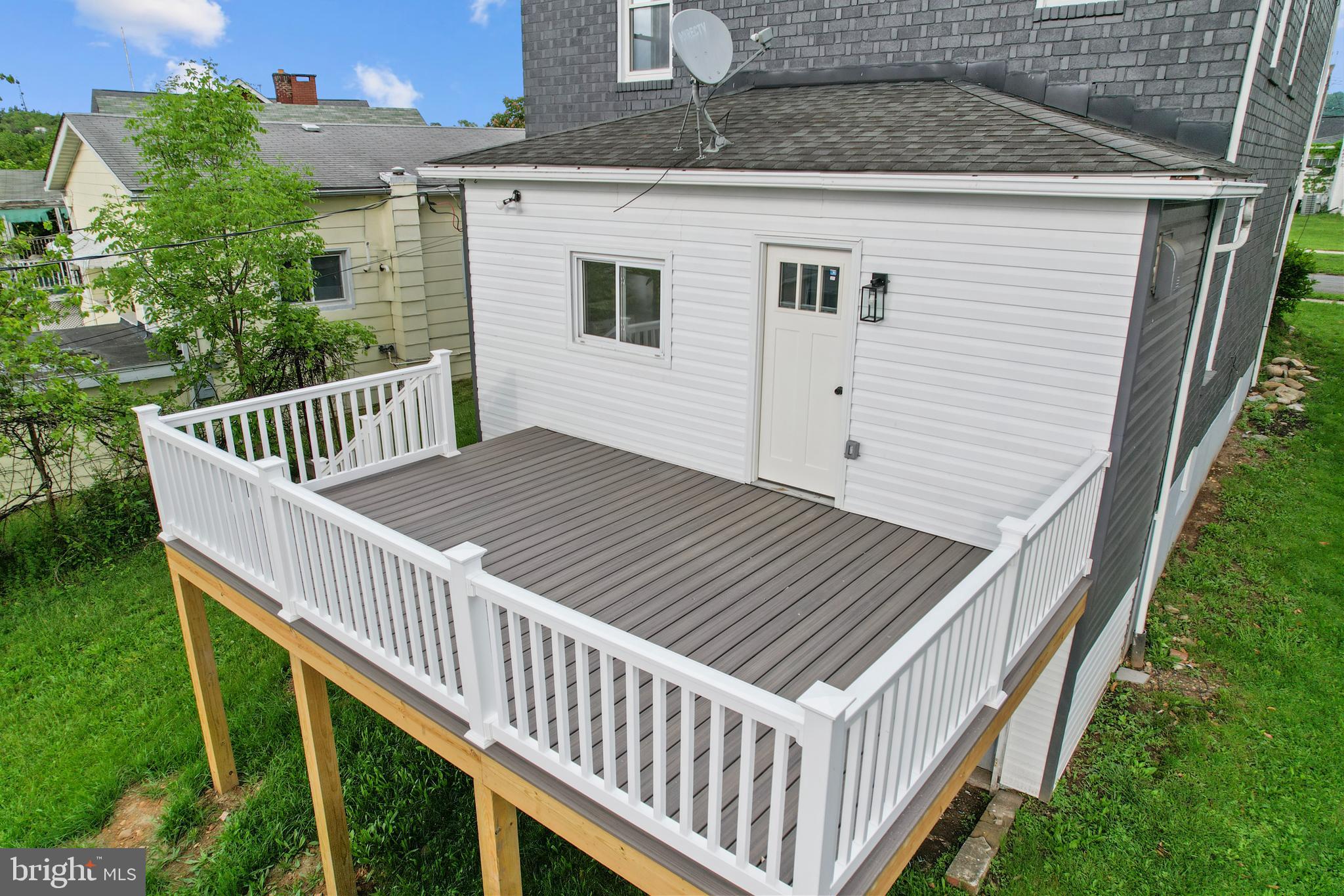 SOUTH END - Residential