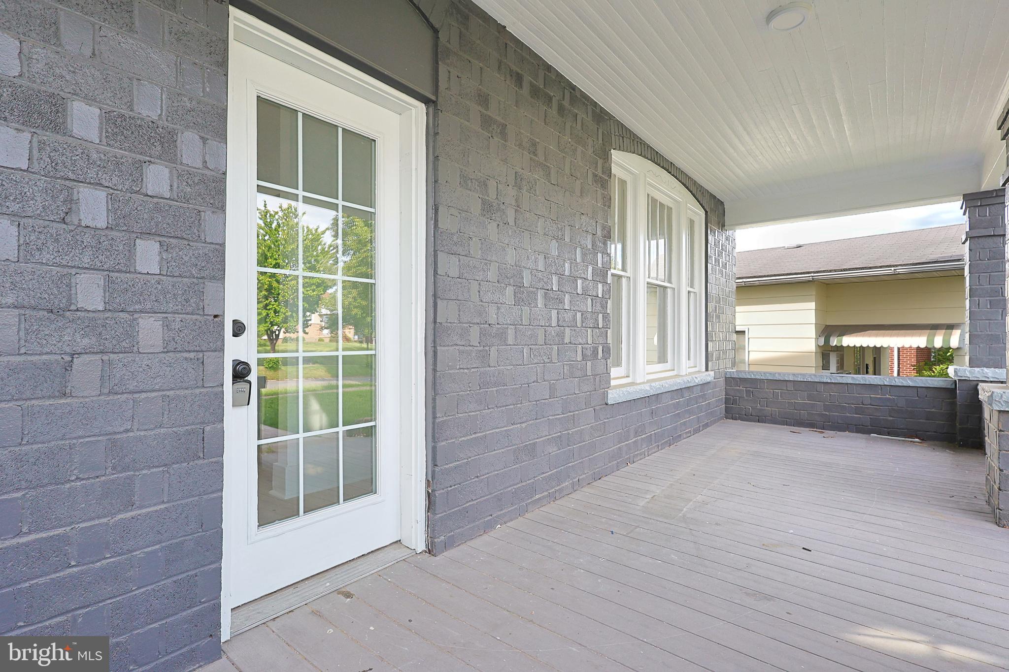707 HILL TOP DRIVE