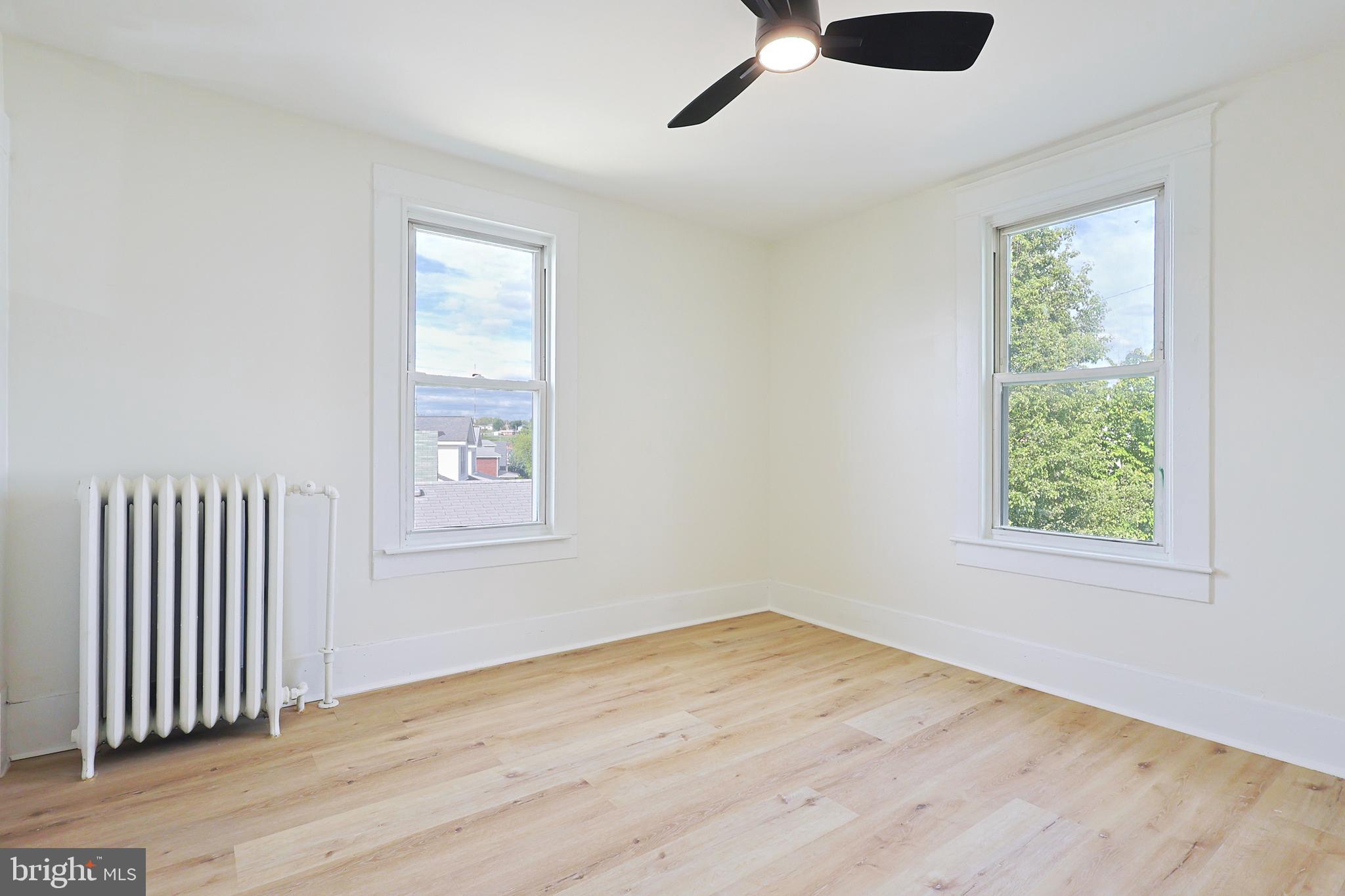 SOUTH END - Residential