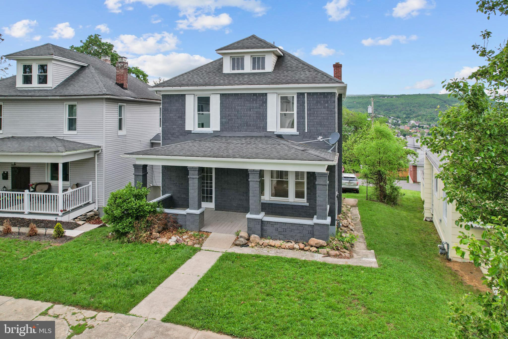 SOUTH END - Residential