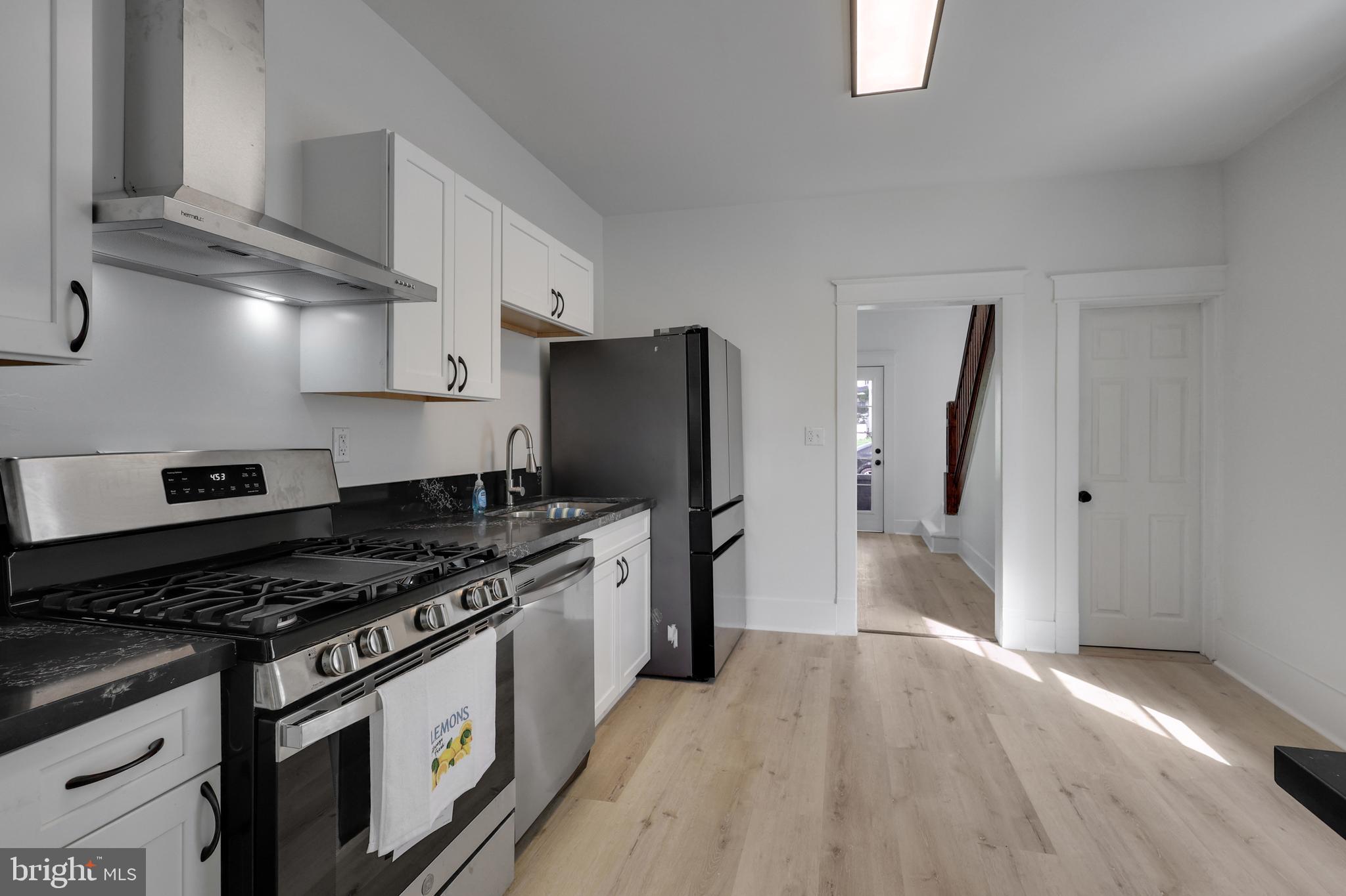 SOUTH END - Residential