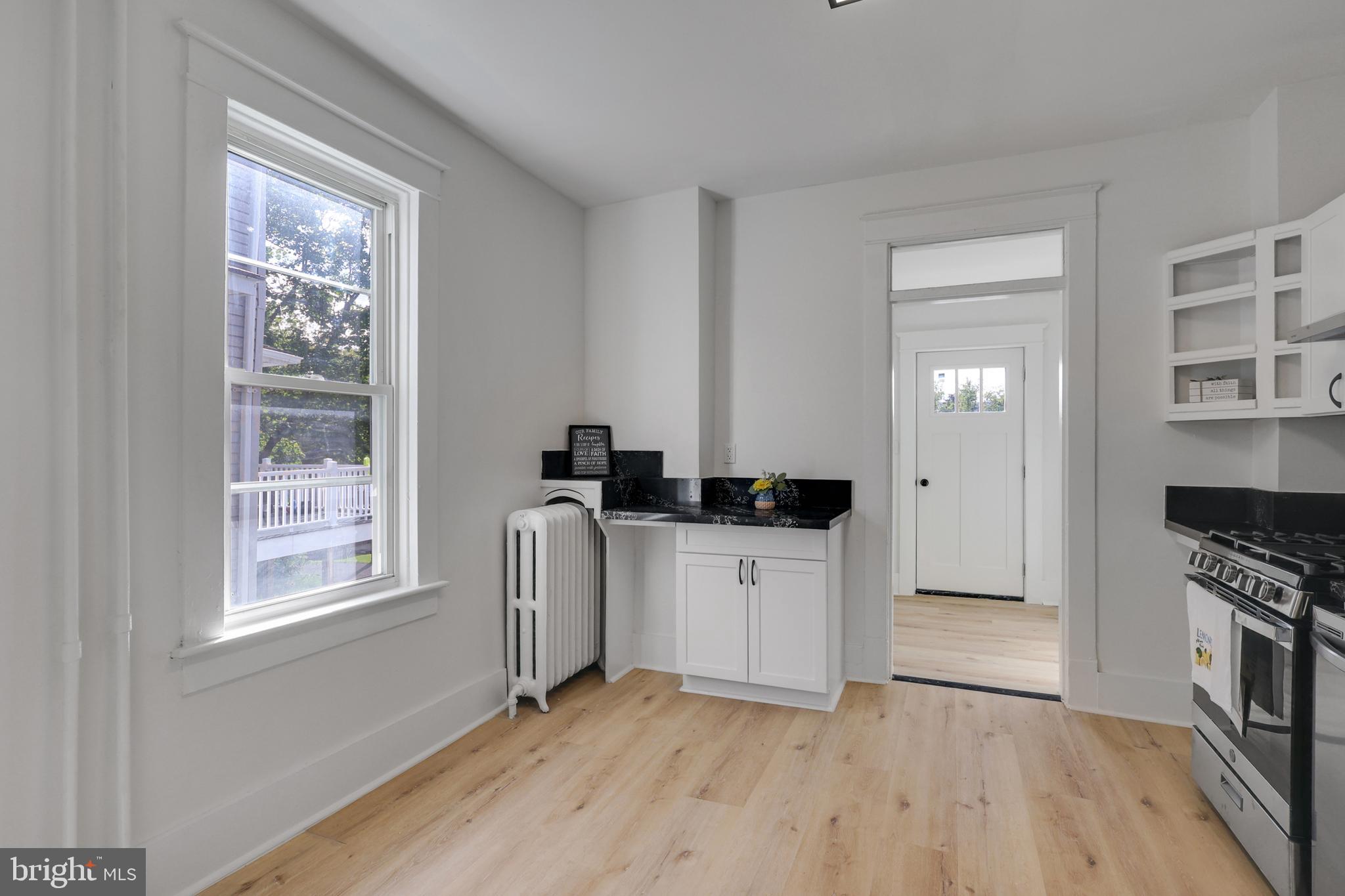 SOUTH END - Residential