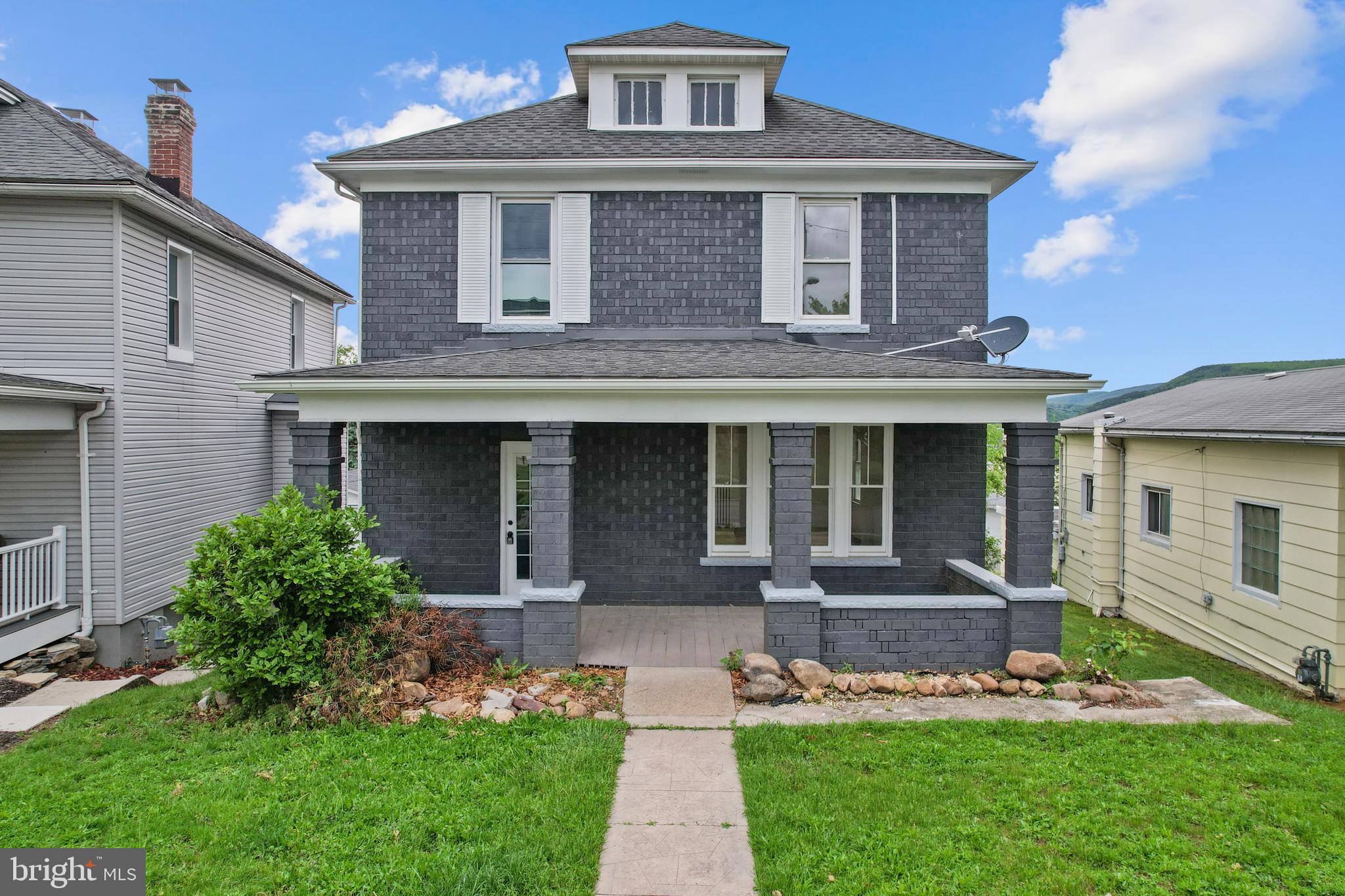 SOUTH END - Residential