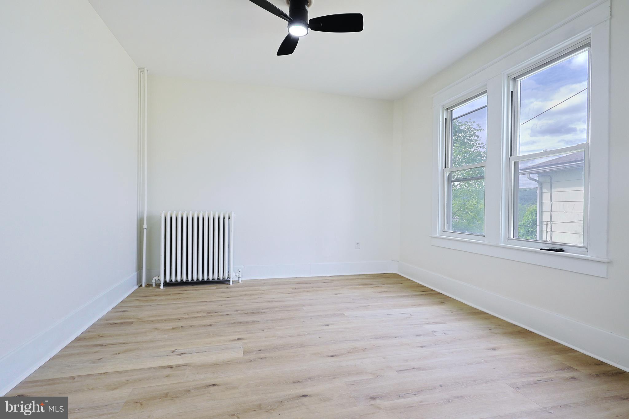 SOUTH END - Residential