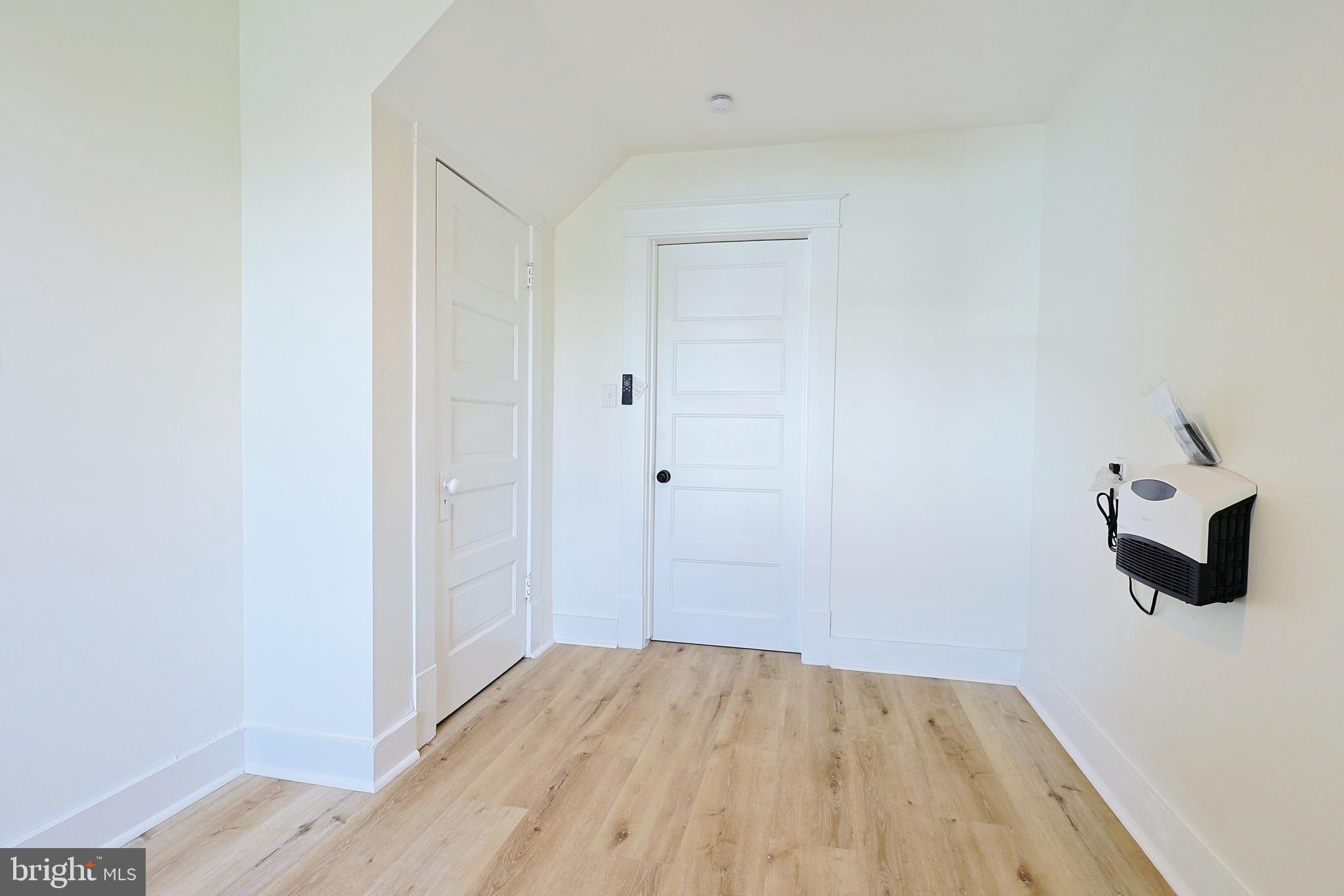 SOUTH END - Residential